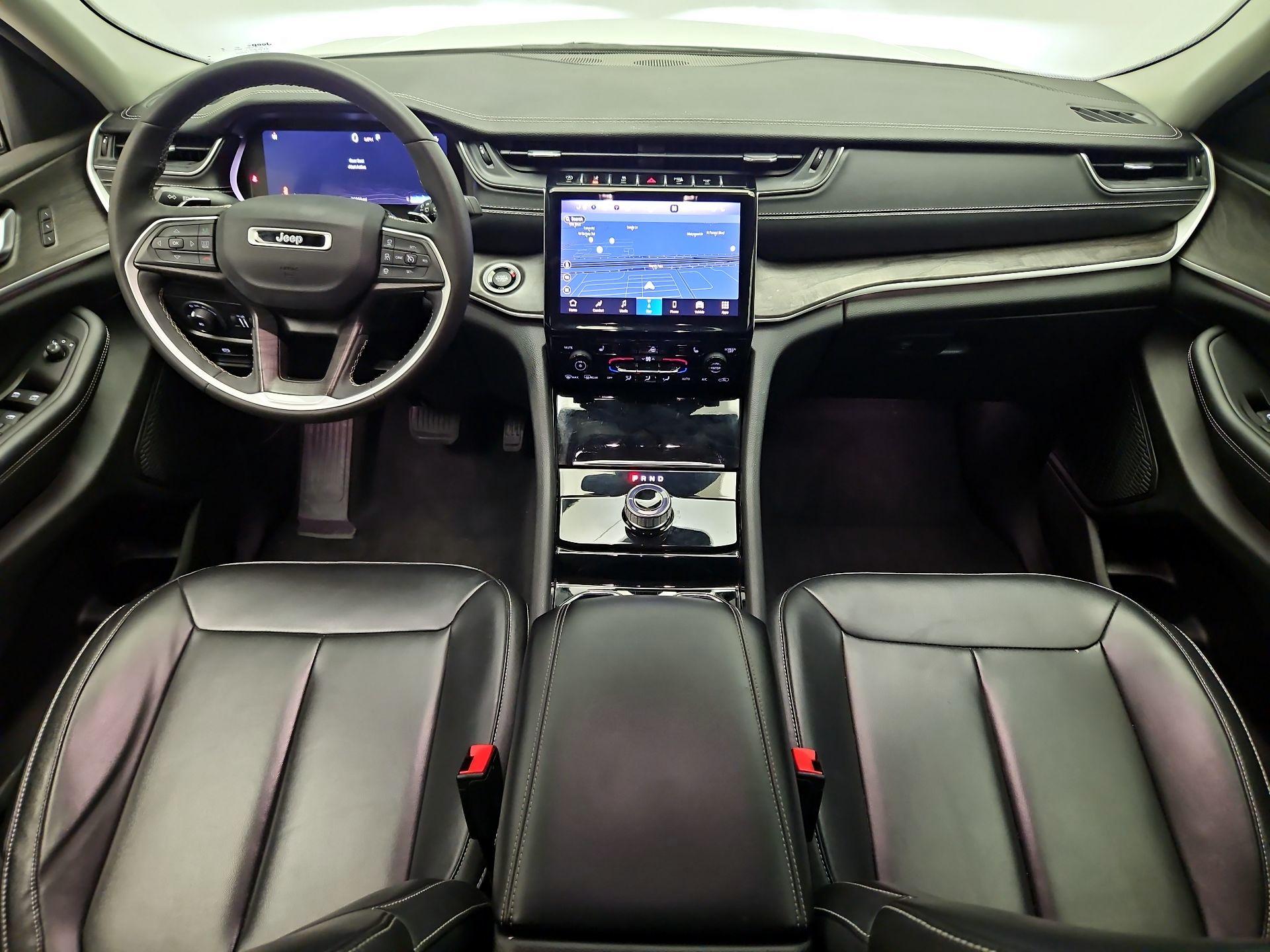 Thumbnail: 2023 Jeep Grand Cherokee L - 9