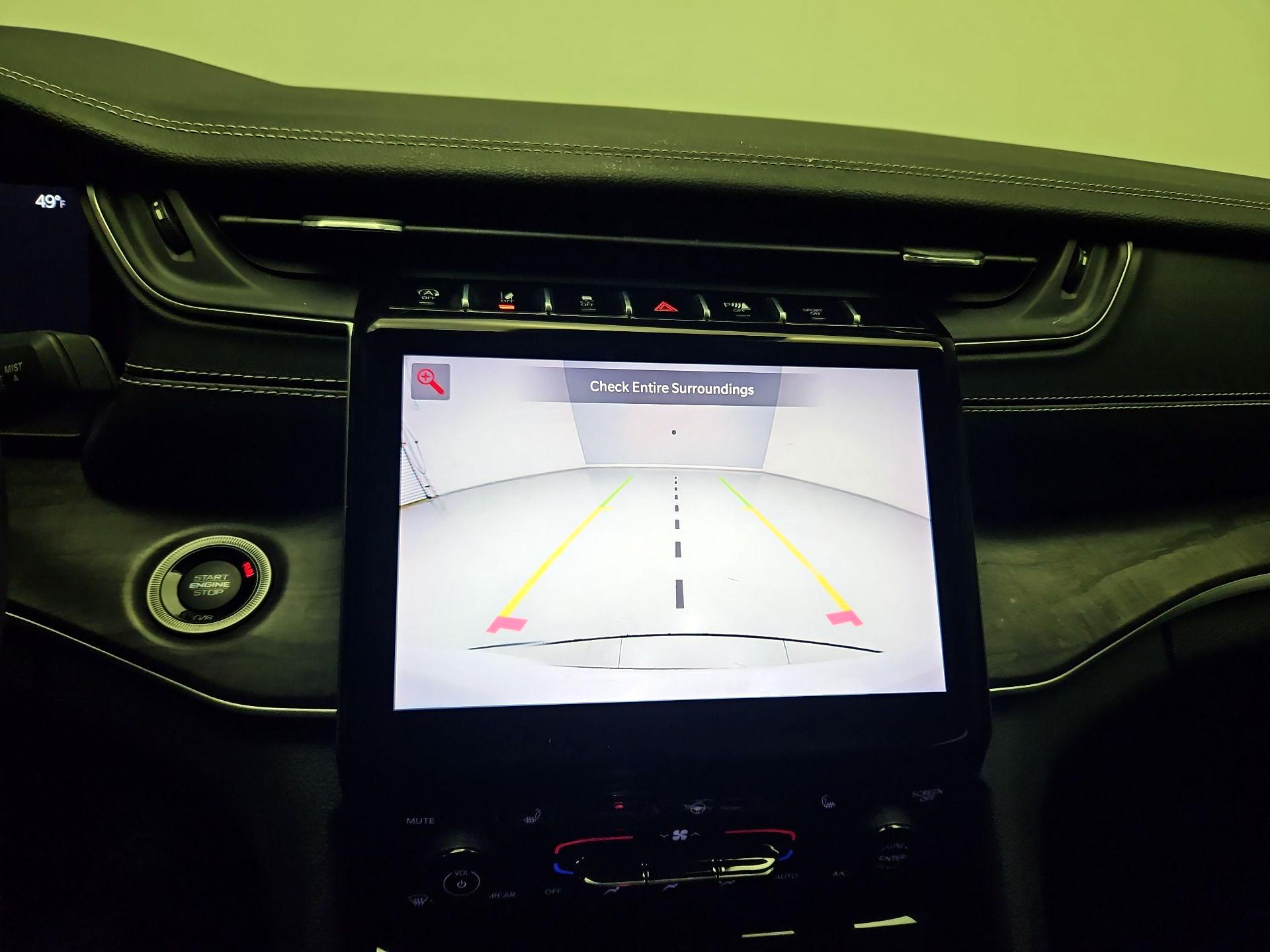 Thumbnail: 2023 Jeep Grand Cherokee L - 14