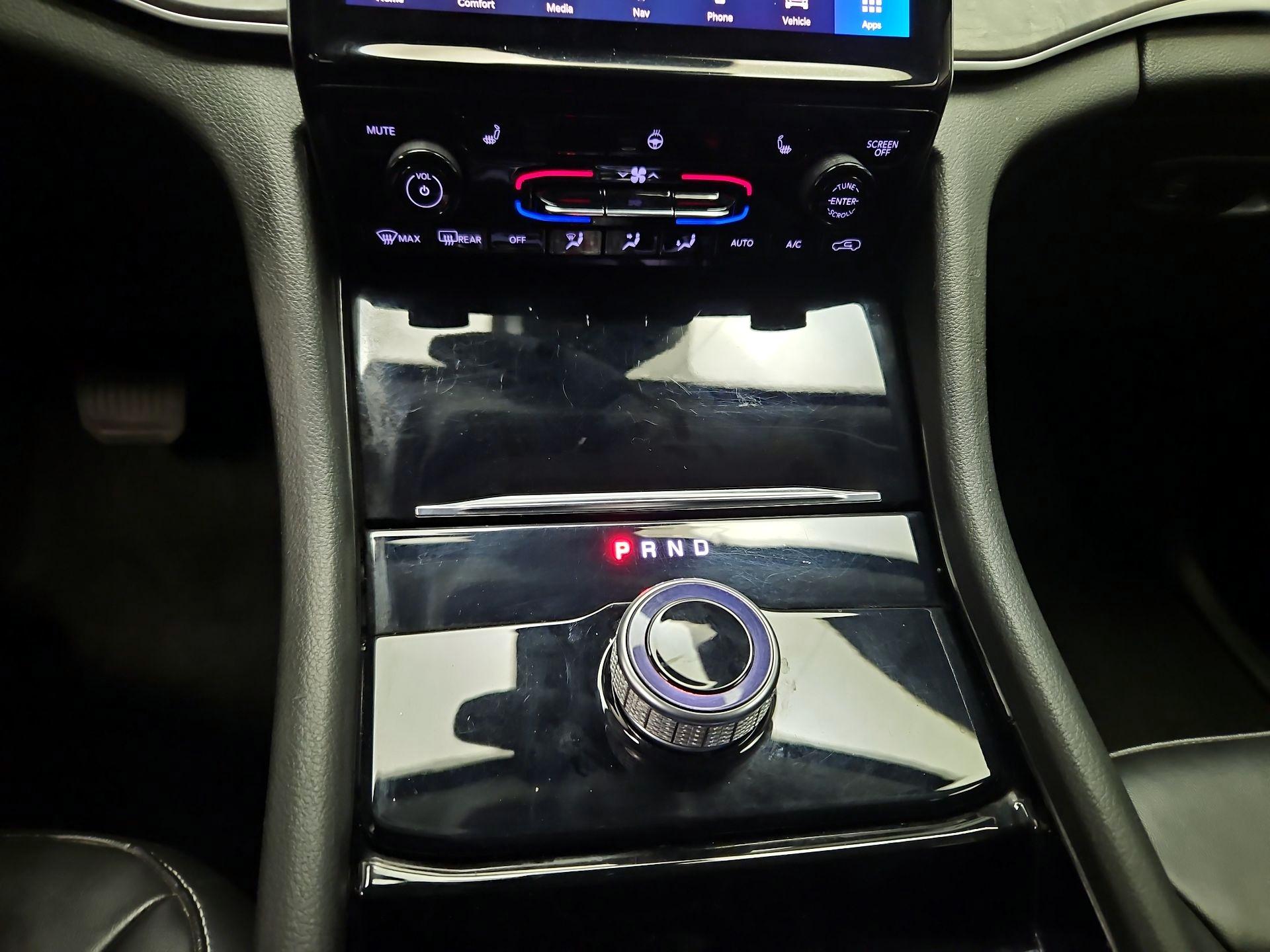 Thumbnail: 2023 Jeep Grand Cherokee L - 17