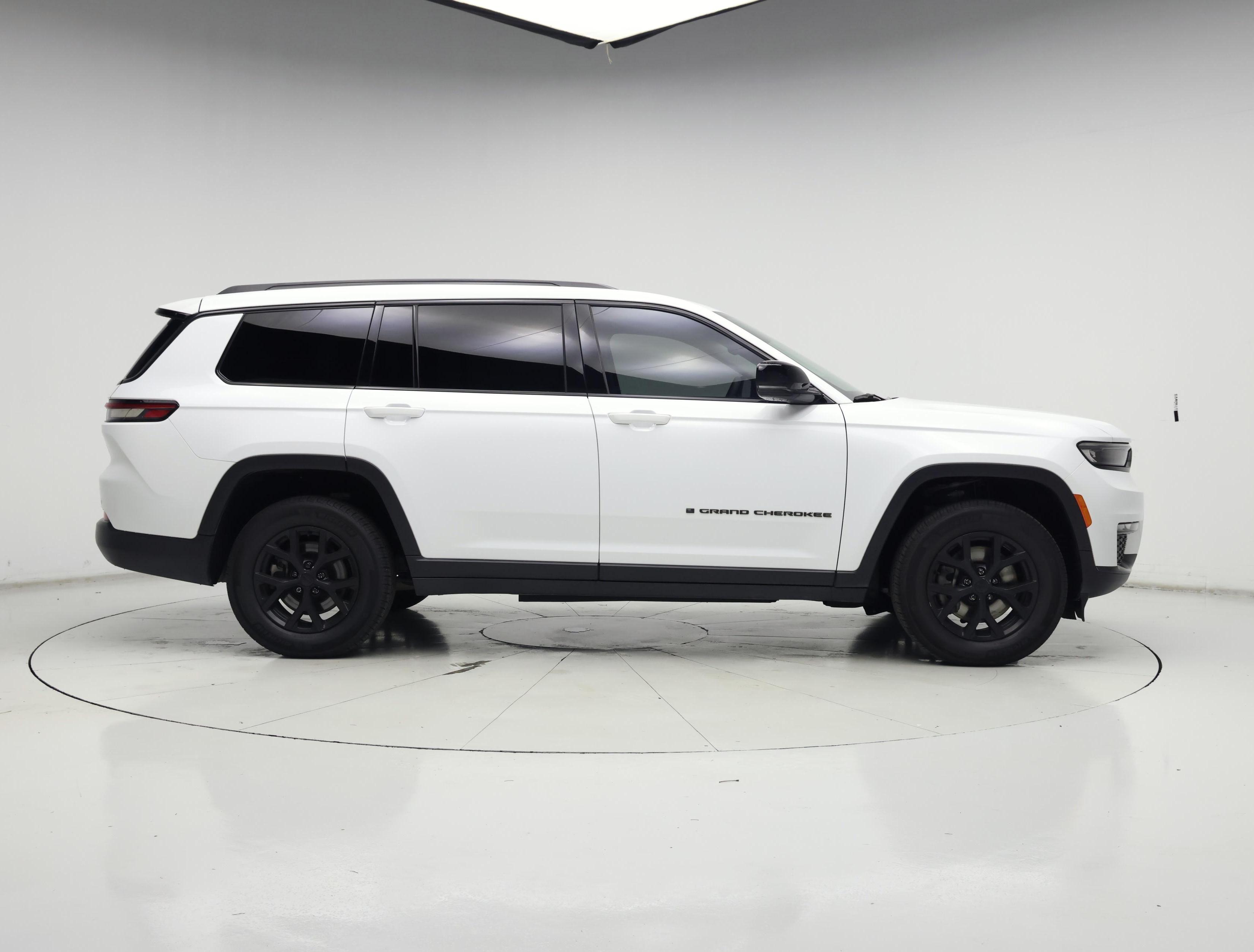 Thumbnail: 2023 Jeep Grand Cherokee L - 7