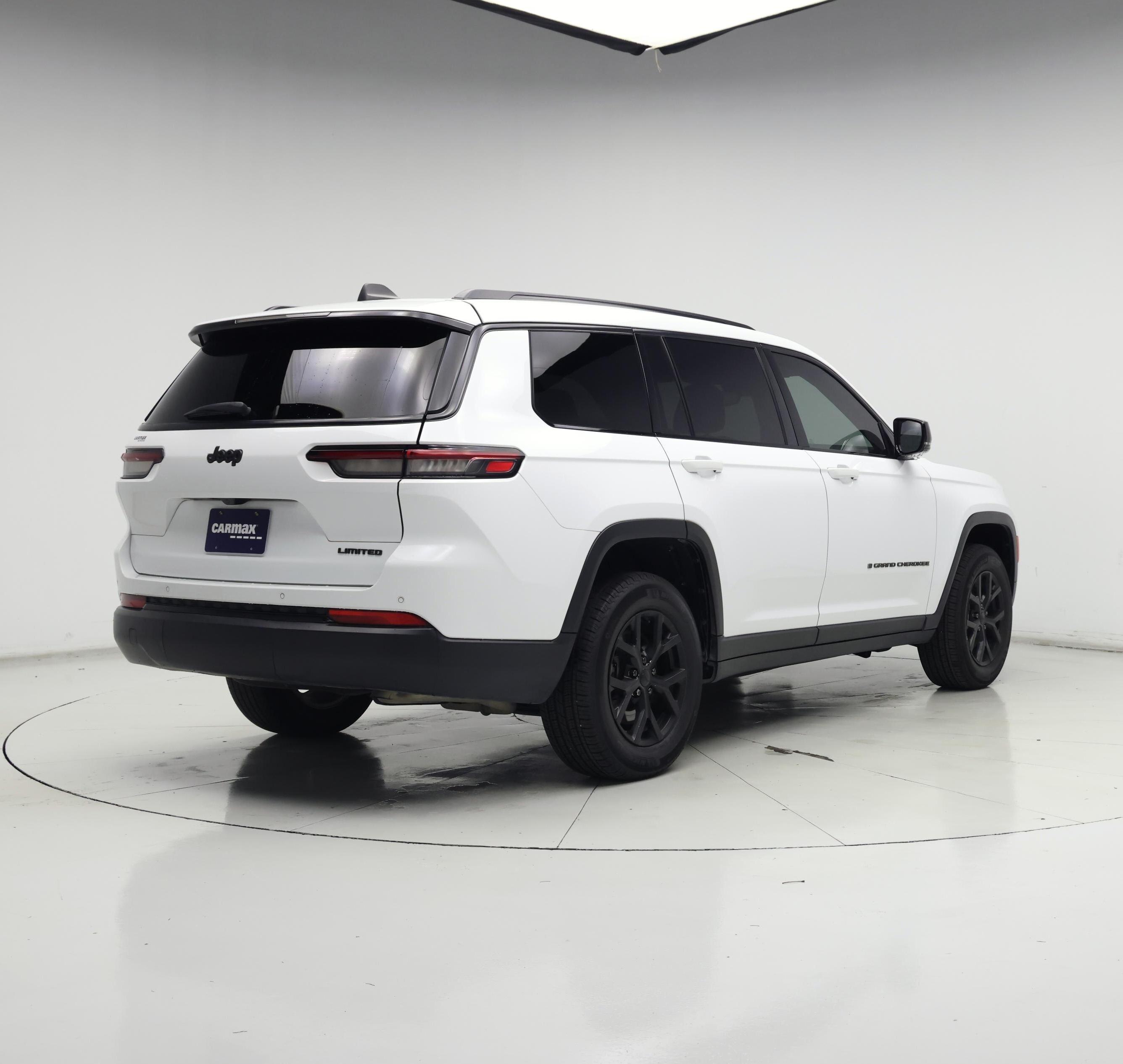 Thumbnail: 2023 Jeep Grand Cherokee L - 8