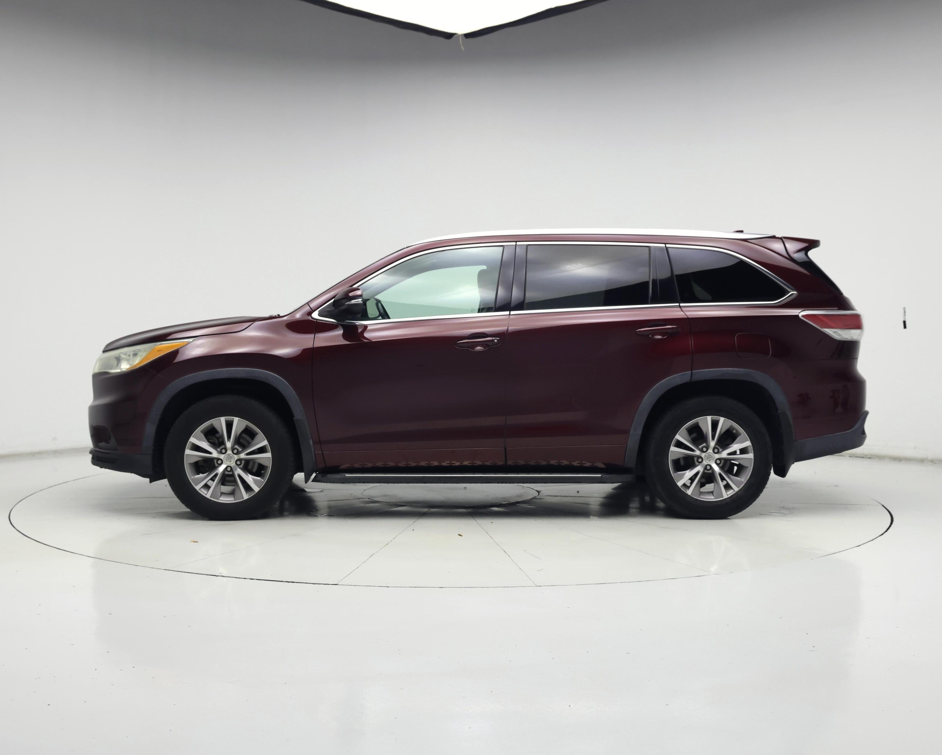 Thumbnail: 2014 Toyota Highlander - 3