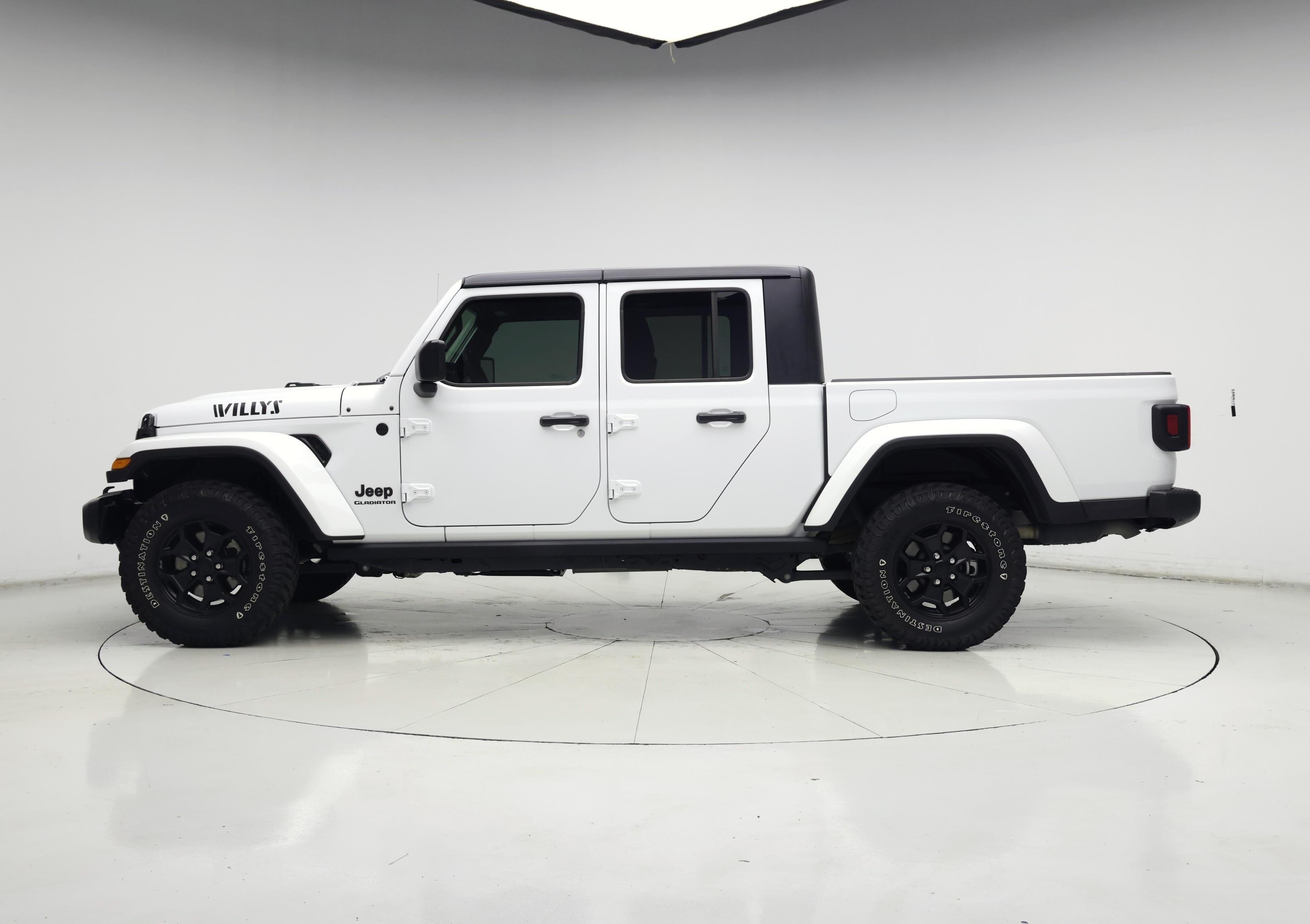 Thumbnail: 2021 Jeep Gladiator - 3