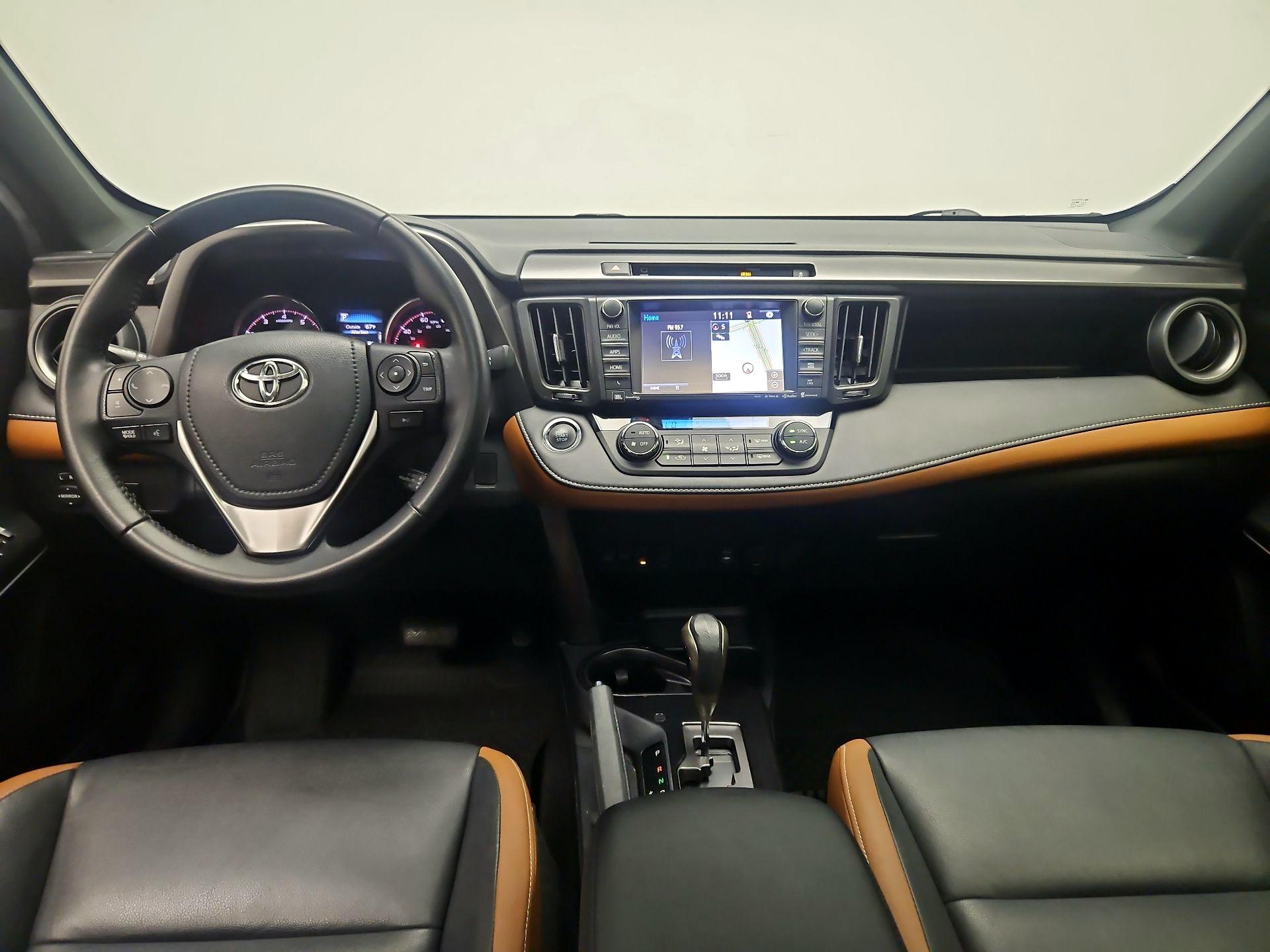 Thumbnail: 2016 Toyota RAV4 - 9