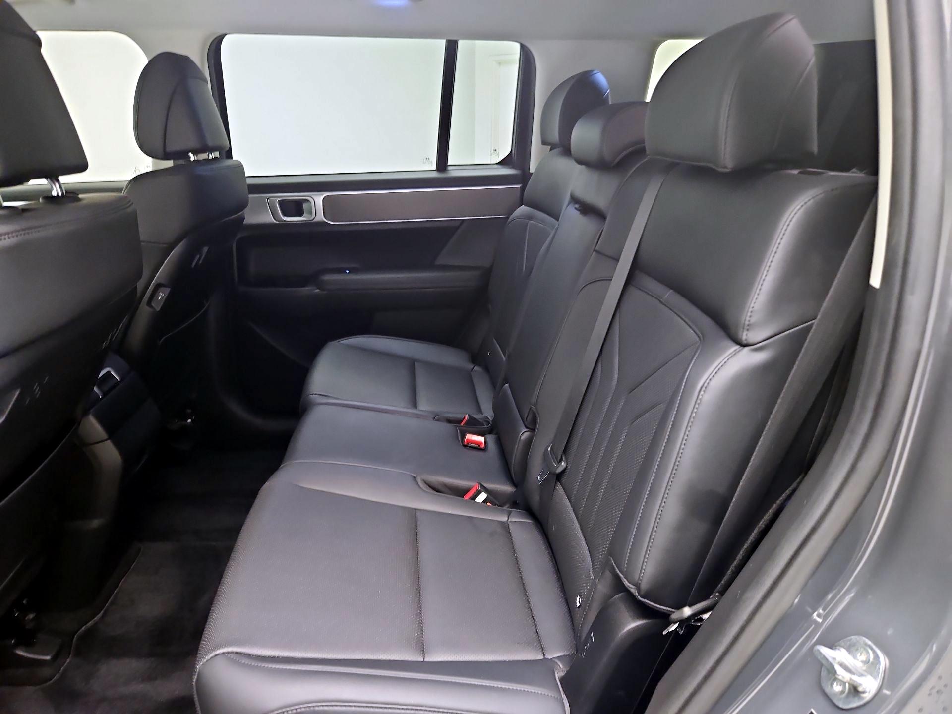 Thumbnail: 2025 Hyundai Santa Fe - 19