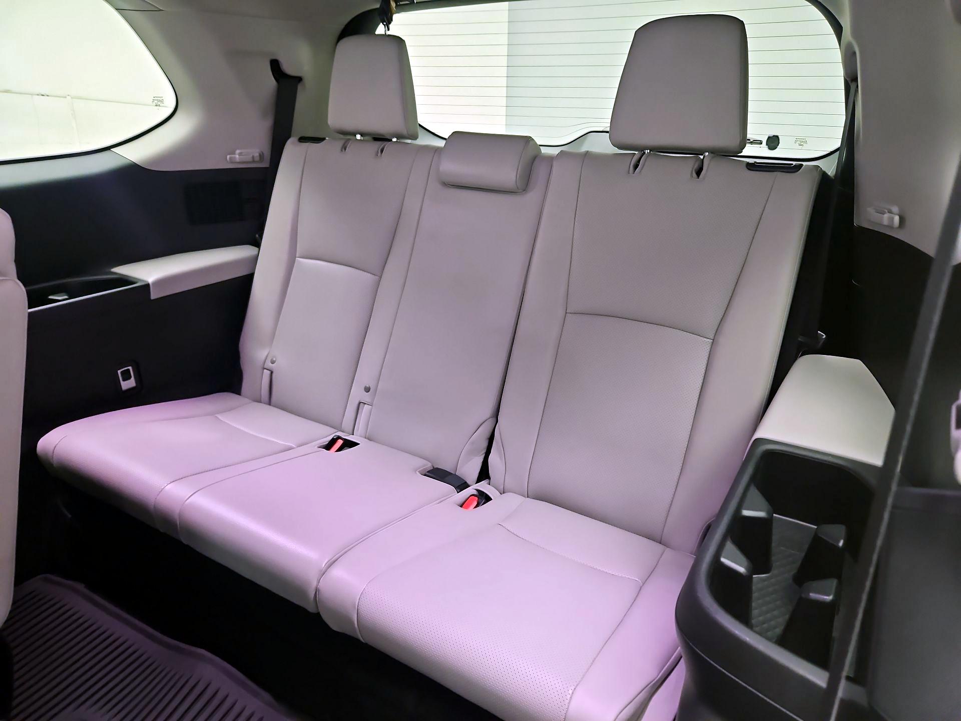 Thumbnail: 2024 Toyota Grand Highlander - 20