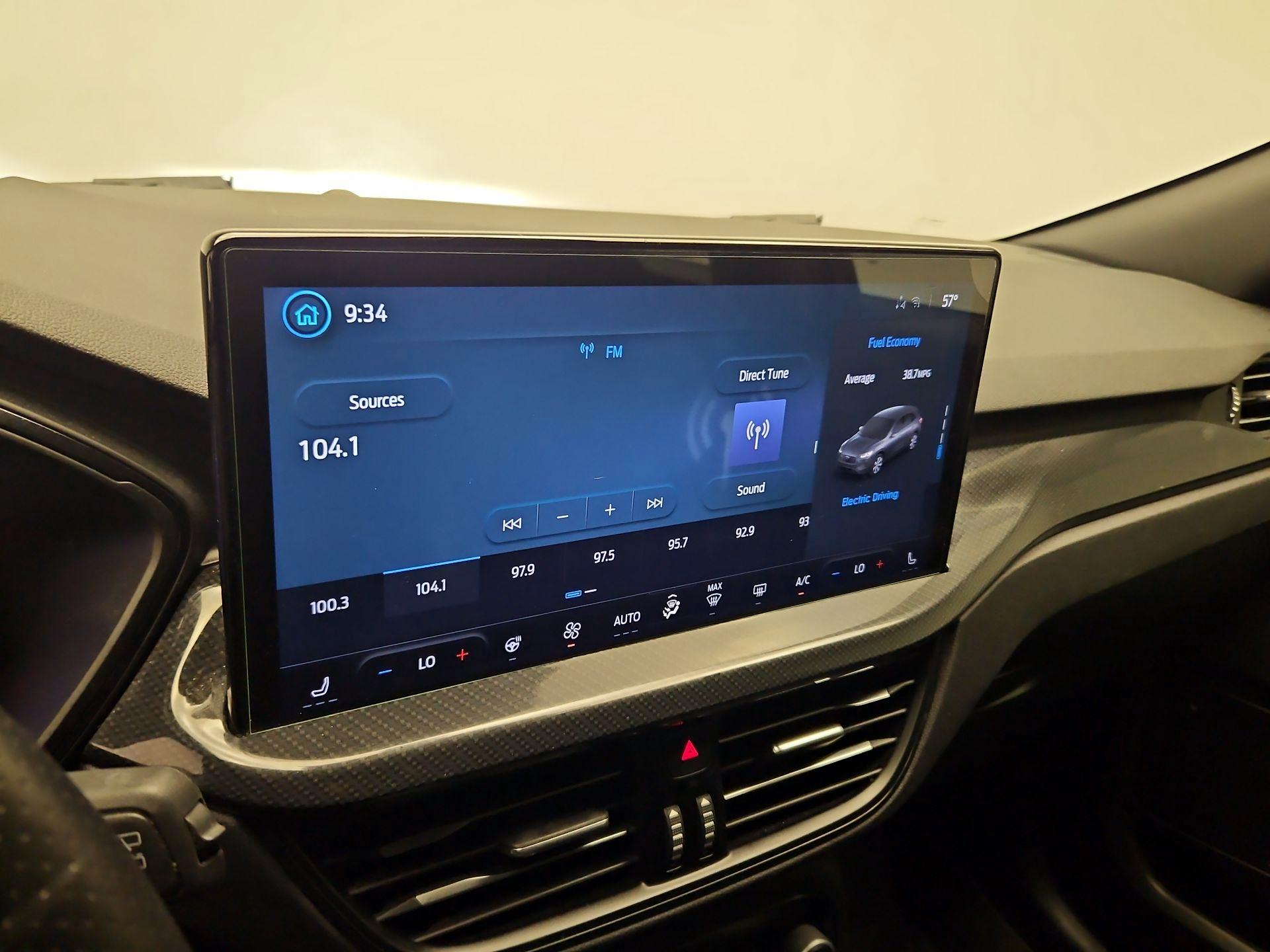 Thumbnail: 2024 Ford Escape - 16