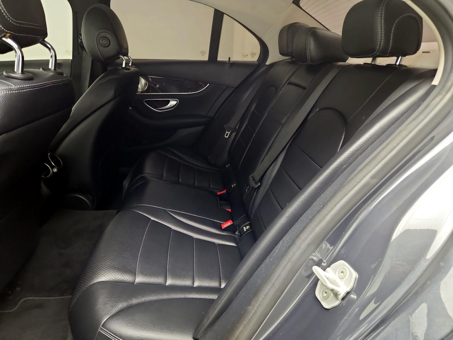 Thumbnail: 2015 Mercedes-Benz C-Class - 19