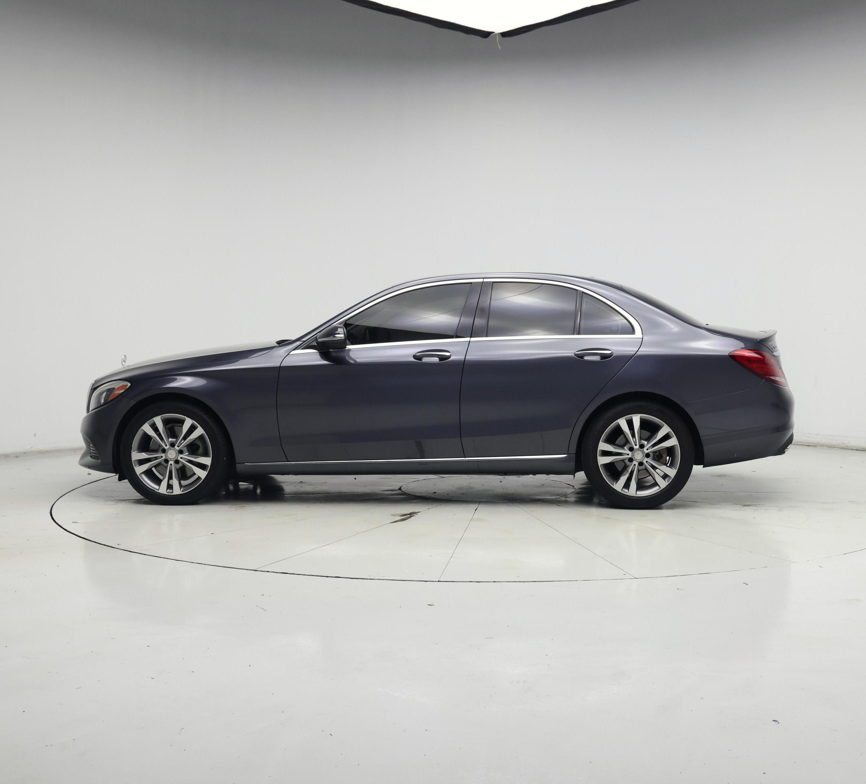 Thumbnail: 2015 Mercedes-Benz C-Class - 3