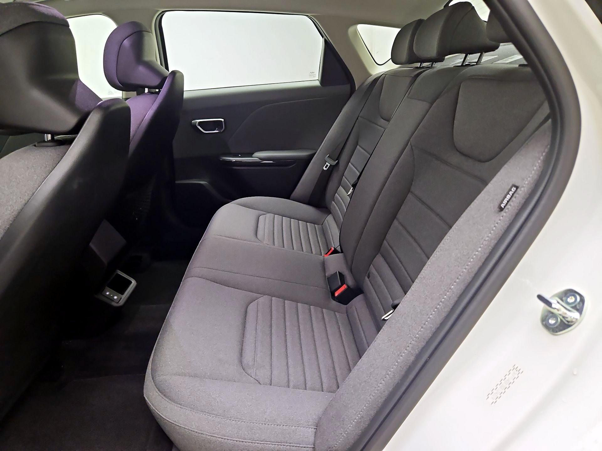 Thumbnail: 2025 Kia K4 - 19