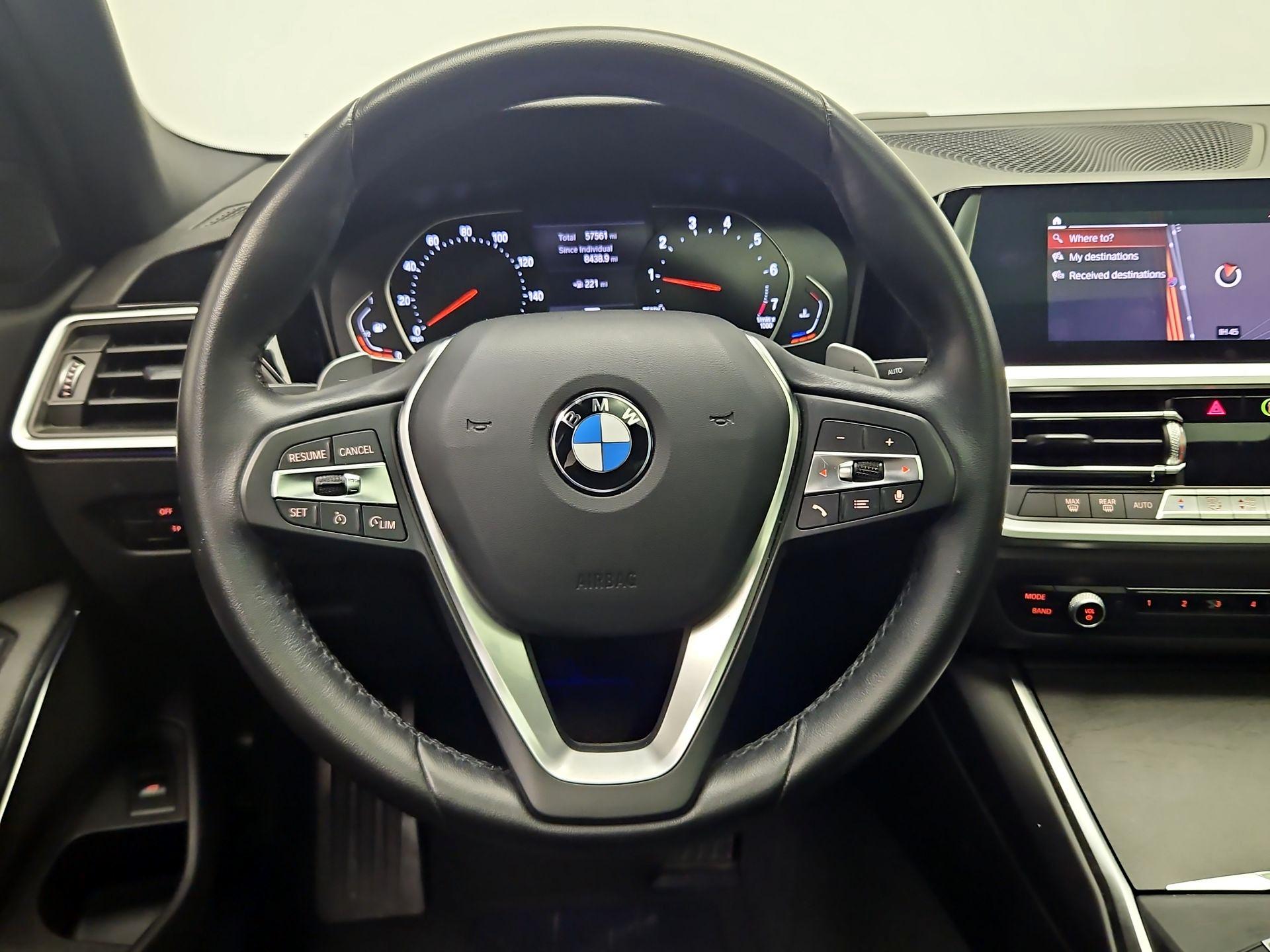 Thumbnail: 2021 BMW 3 Series - 10