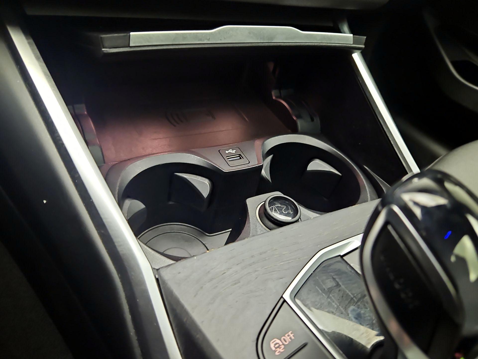 Thumbnail: 2021 BMW 3 Series - 19