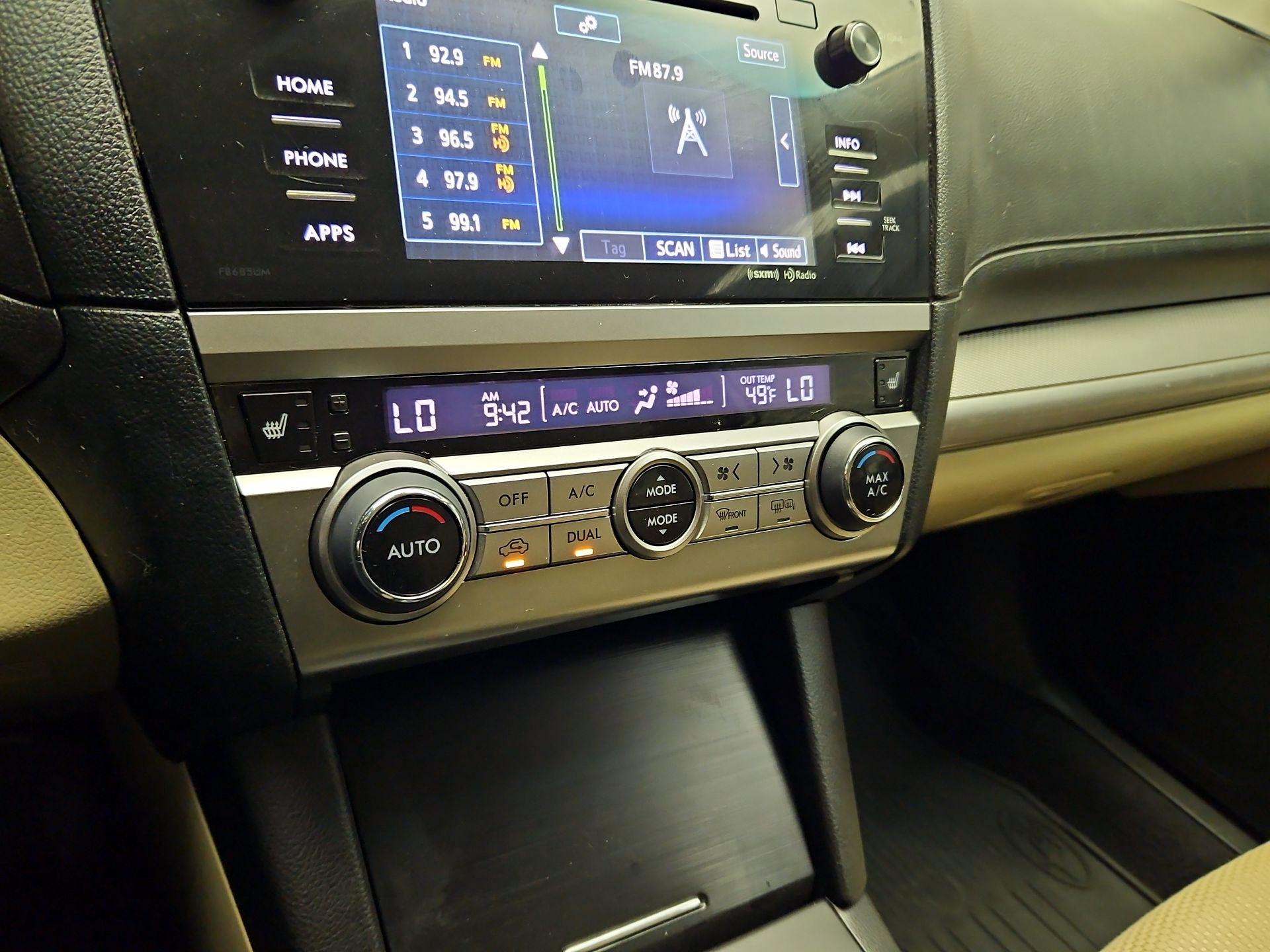 Thumbnail: 2016 Subaru Outback - 16