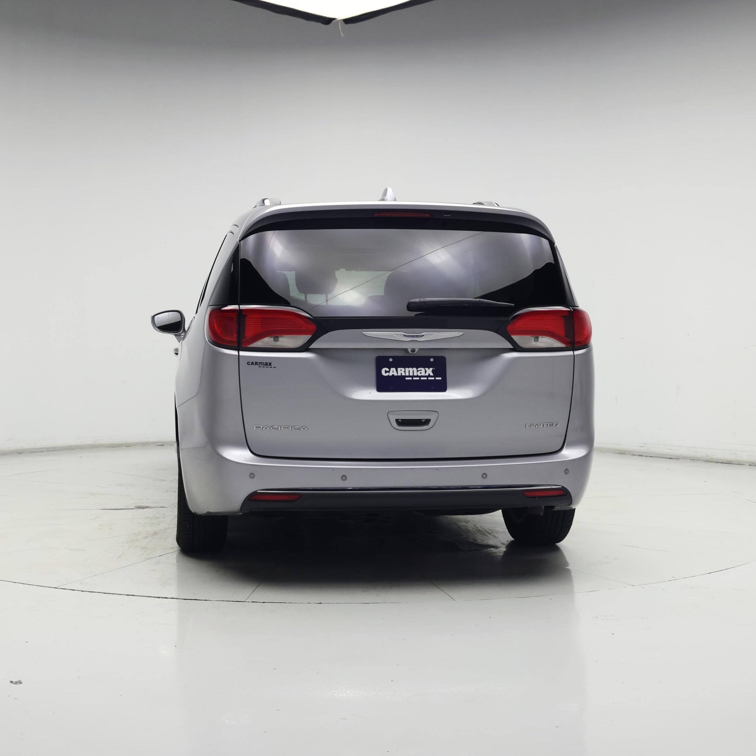 Thumbnail: 2020 Chrysler Pacifica - 6