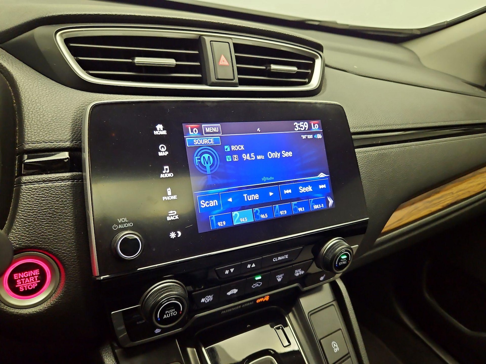 2021 Honda CR-V Touring - Photo 17