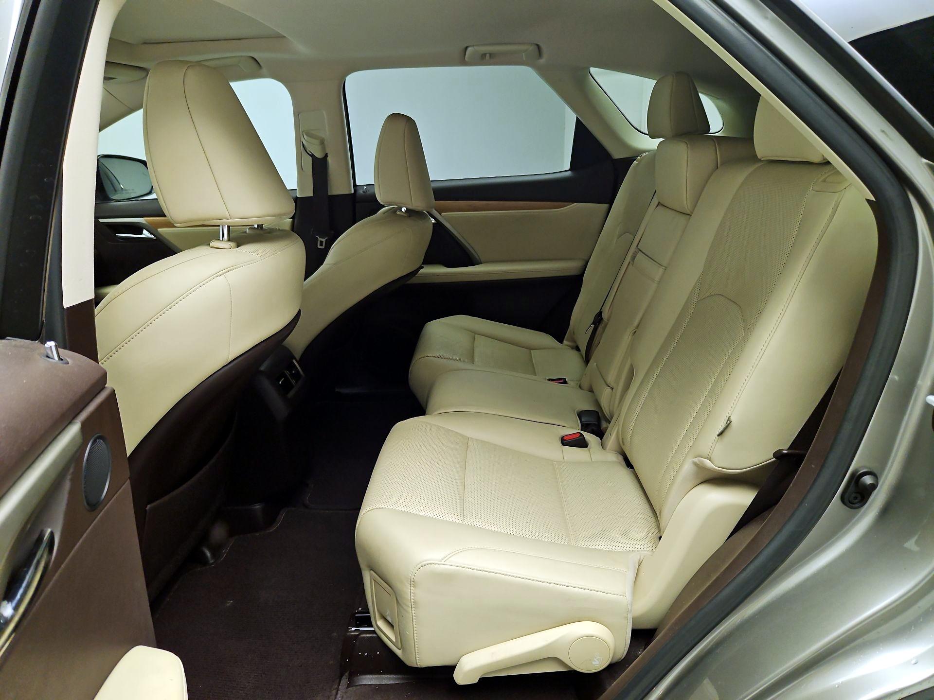 Thumbnail: 2020 Lexus RX - 17