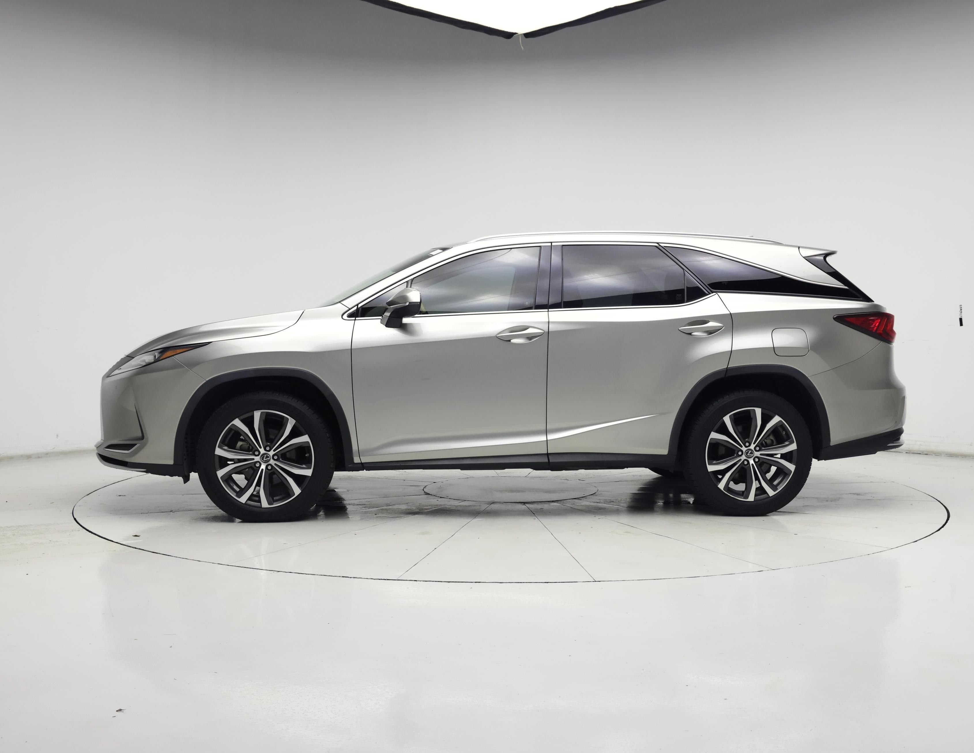 Thumbnail: 2020 Lexus RX - 3