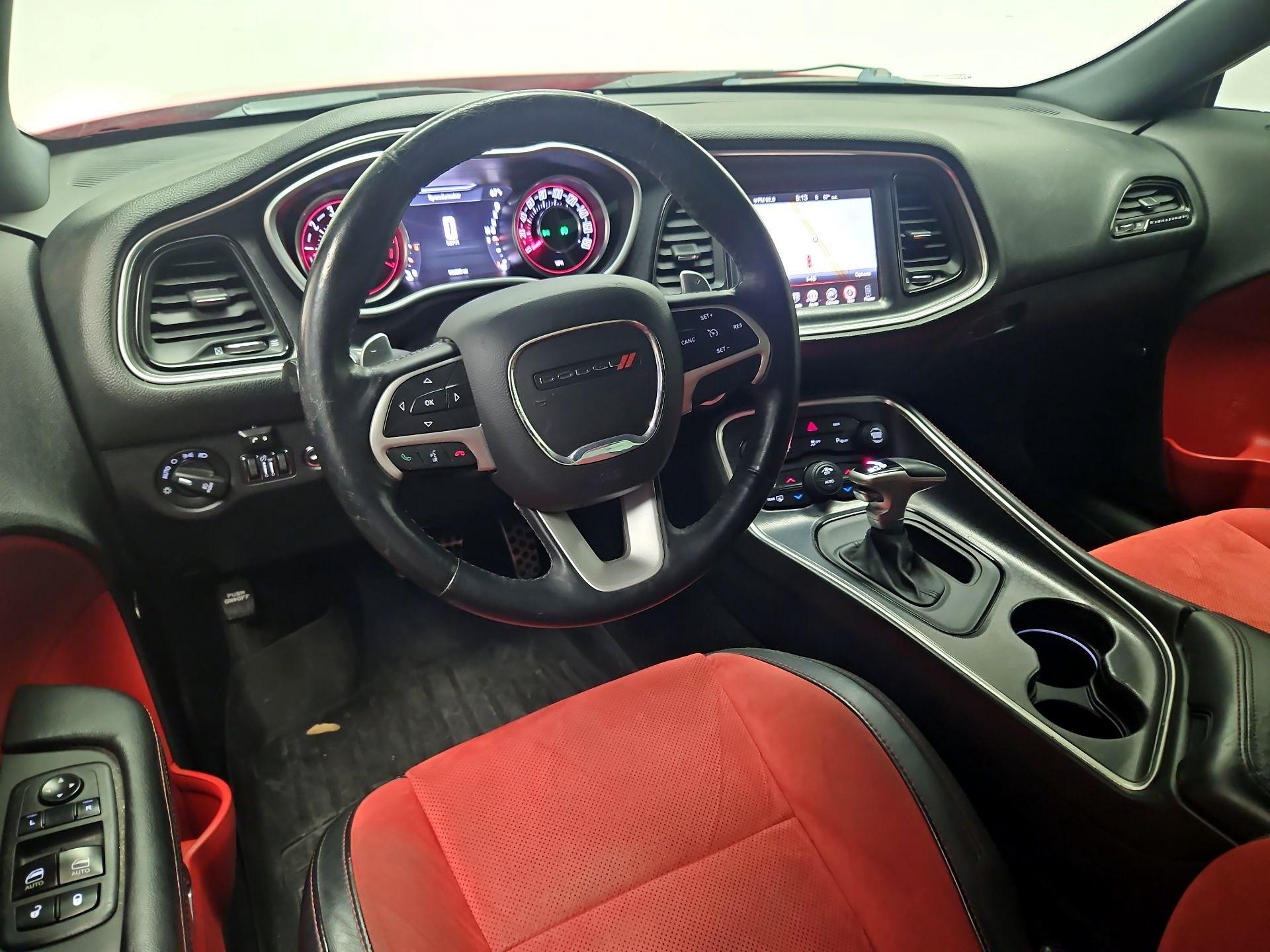 Thumbnail: 2015 Dodge Challenger - 9