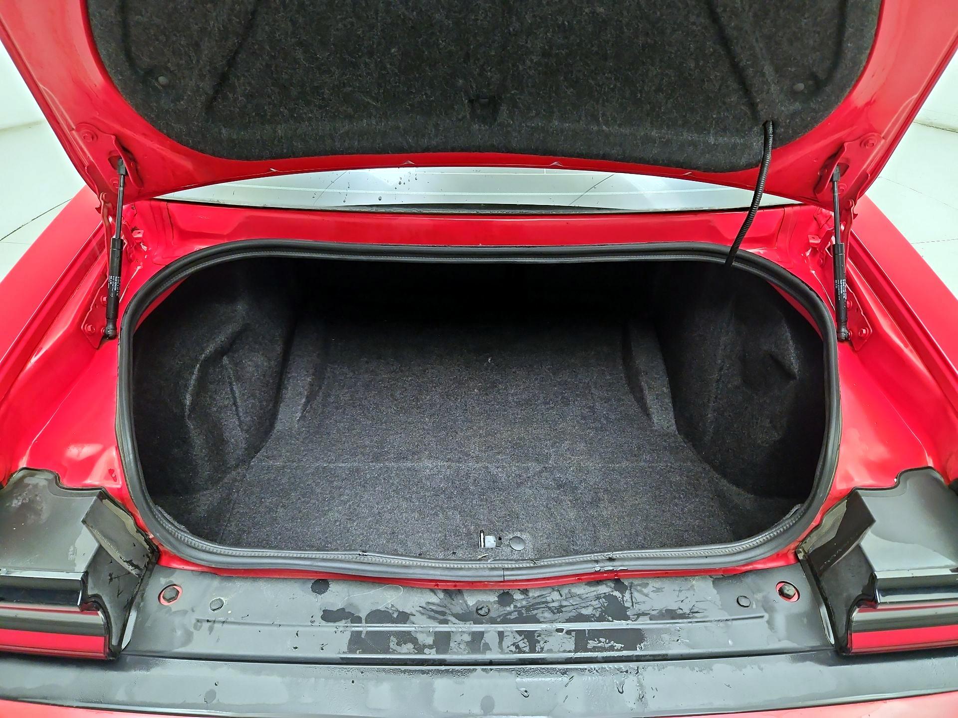 Thumbnail: 2015 Dodge Challenger - 18