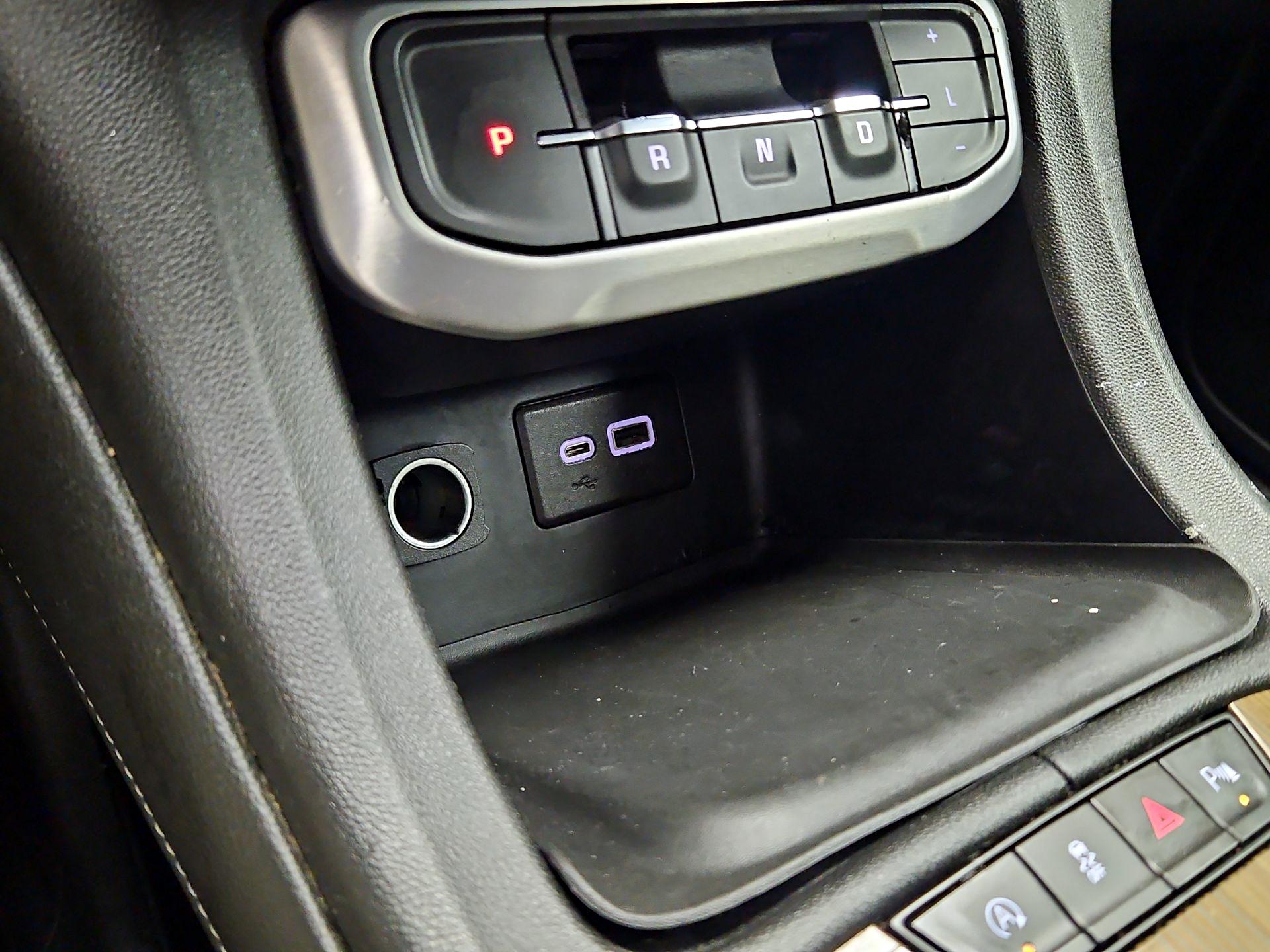 Thumbnail: 2021 GMC Acadia - 18