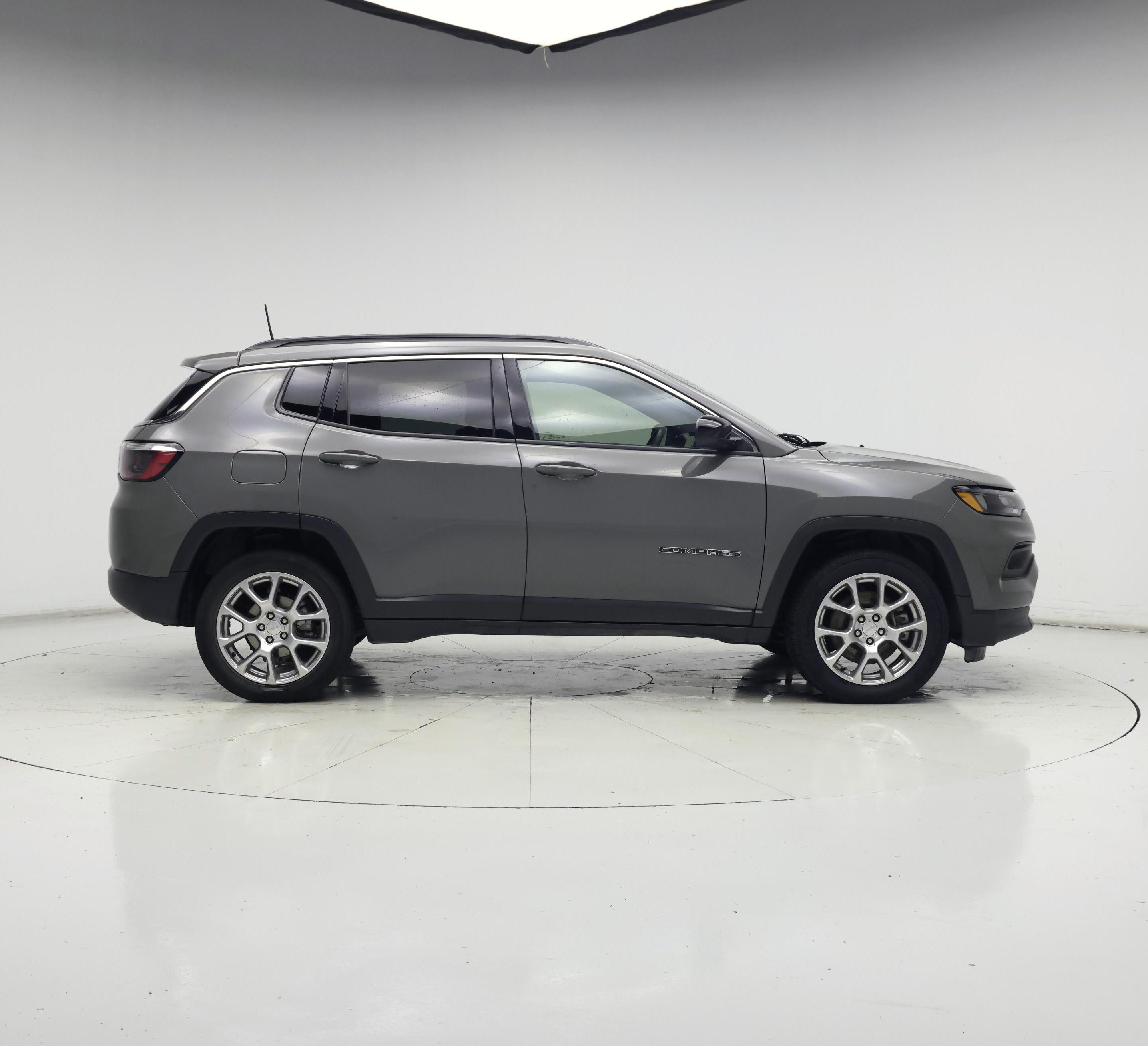 Thumbnail: 2023 Jeep Compass - 7