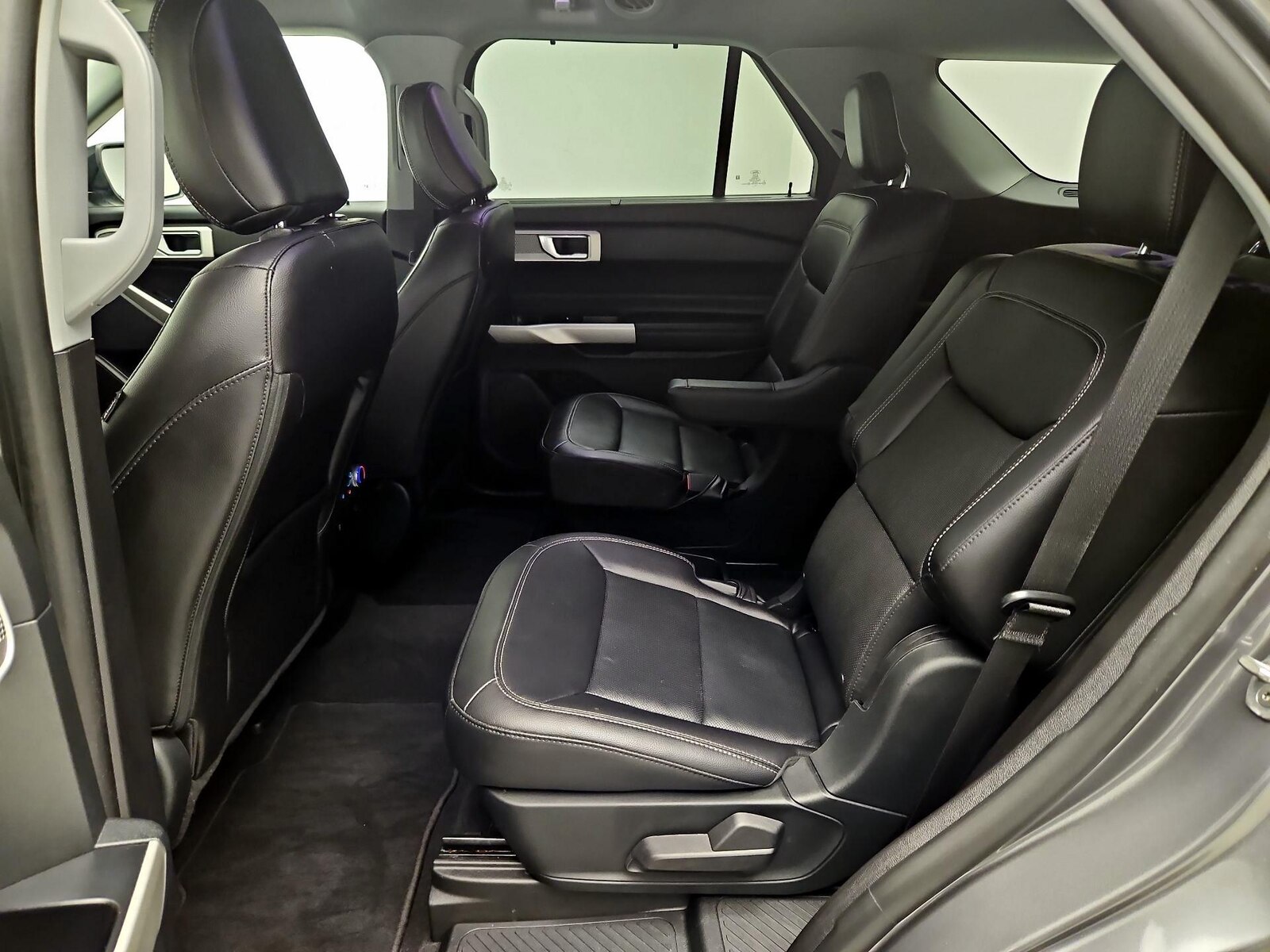 2021 Ford Explorer Limited - Photo 19