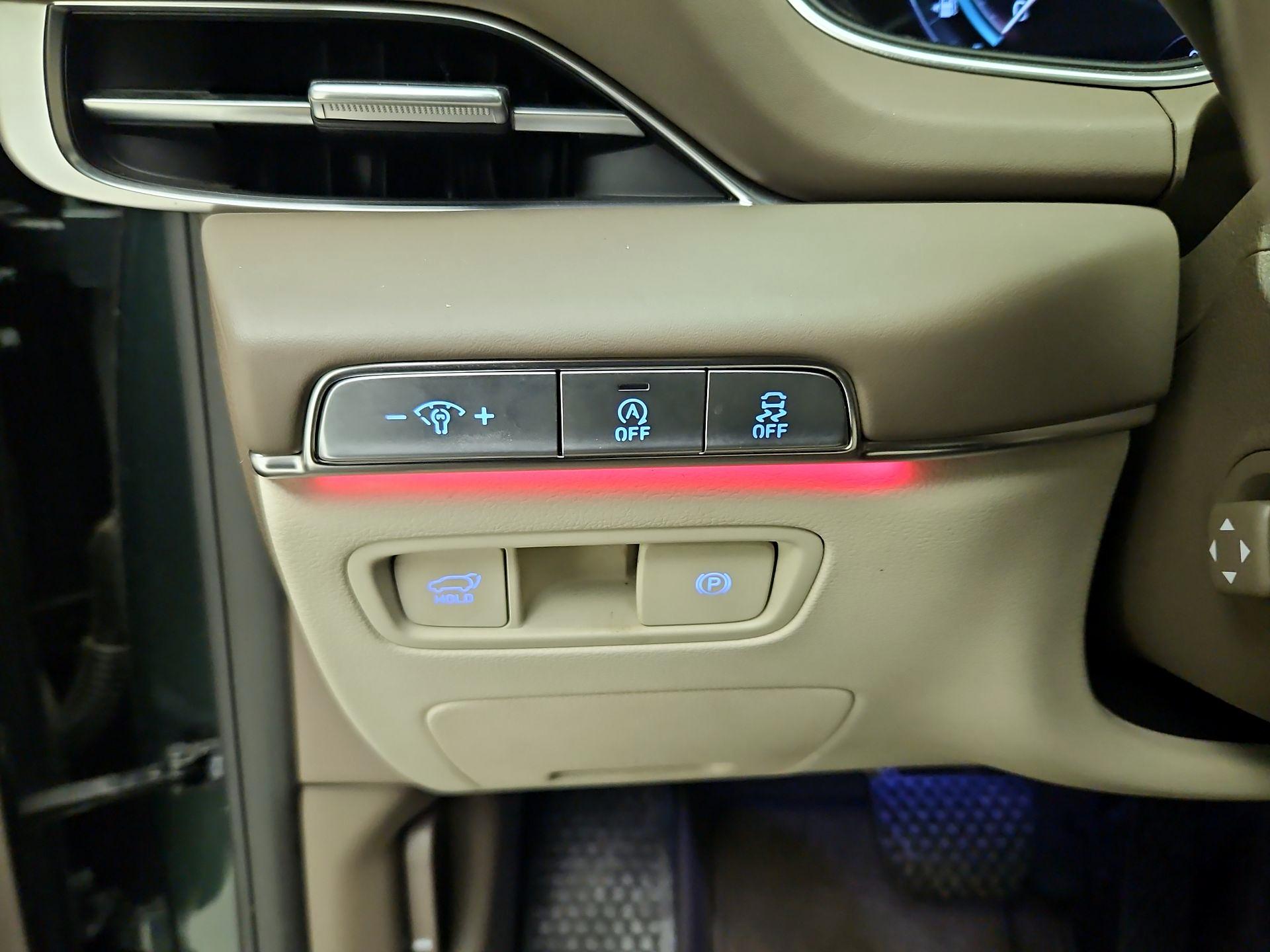 Thumbnail: 2022 Genesis GV80 - 13