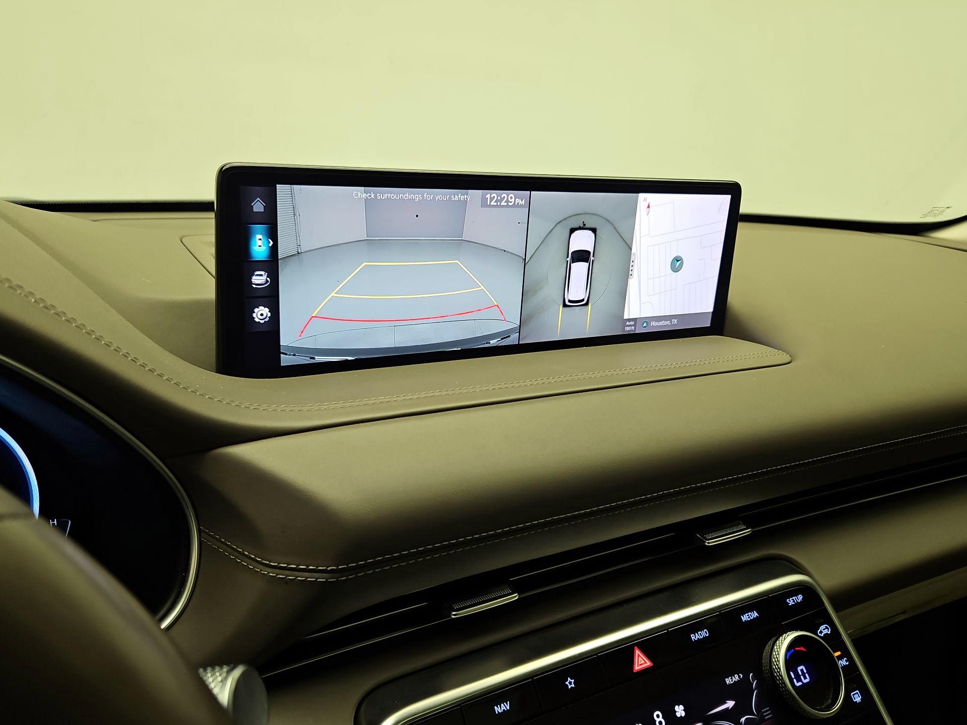 Thumbnail: 2022 Genesis GV80 - 15