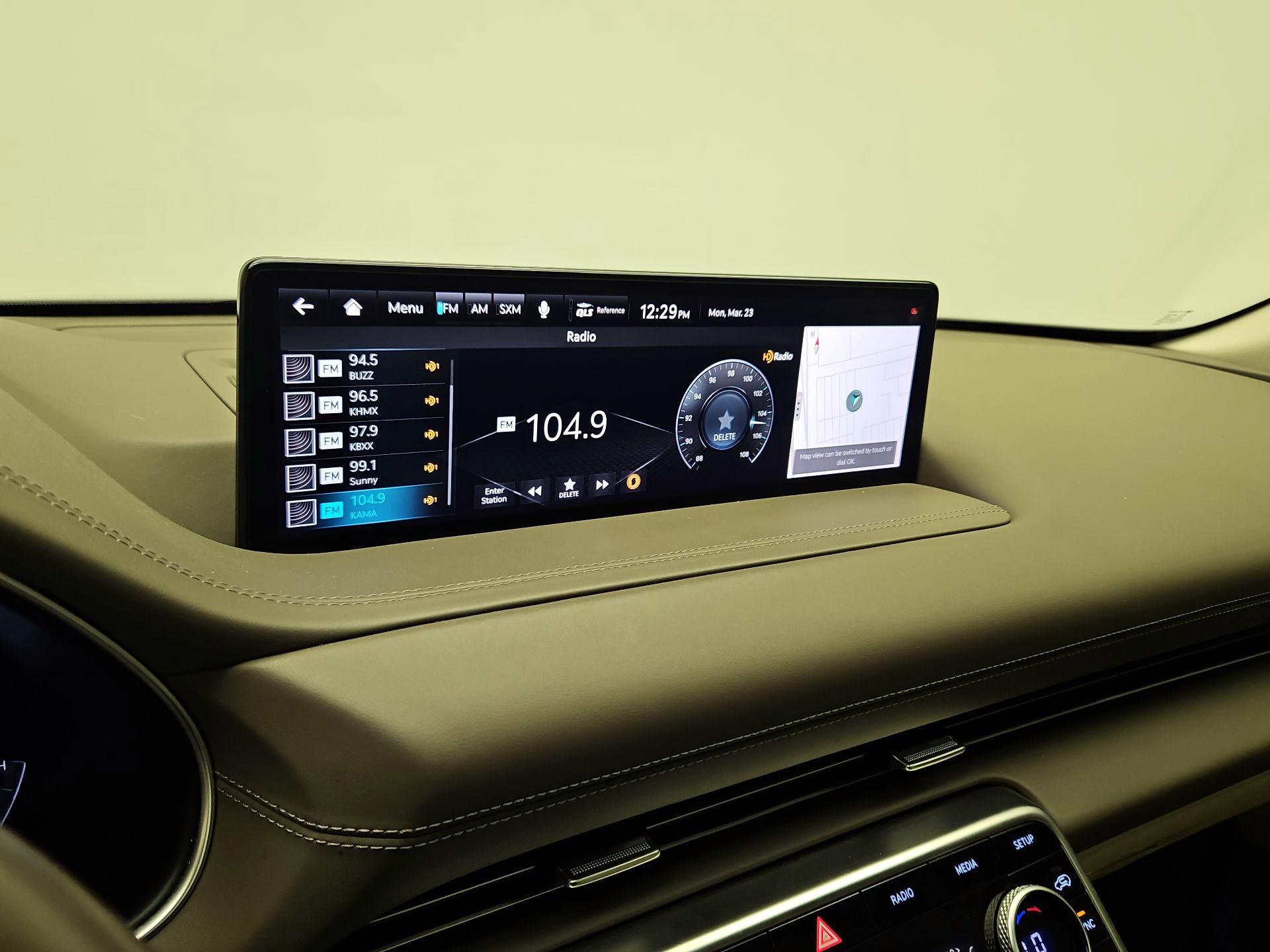 Thumbnail: 2022 Genesis GV80 - 16