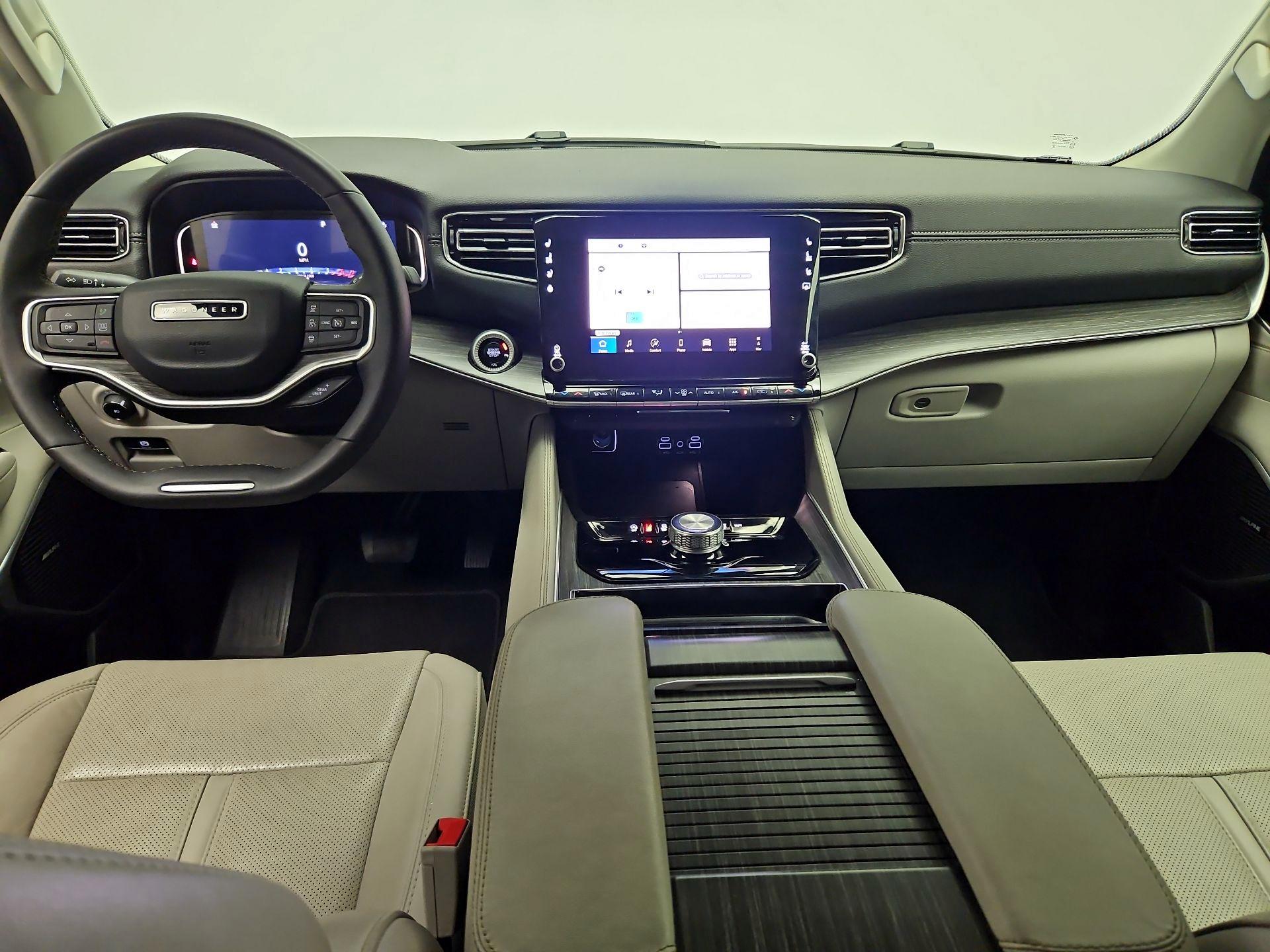 Thumbnail: 2024 Jeep Wagoneer - 9