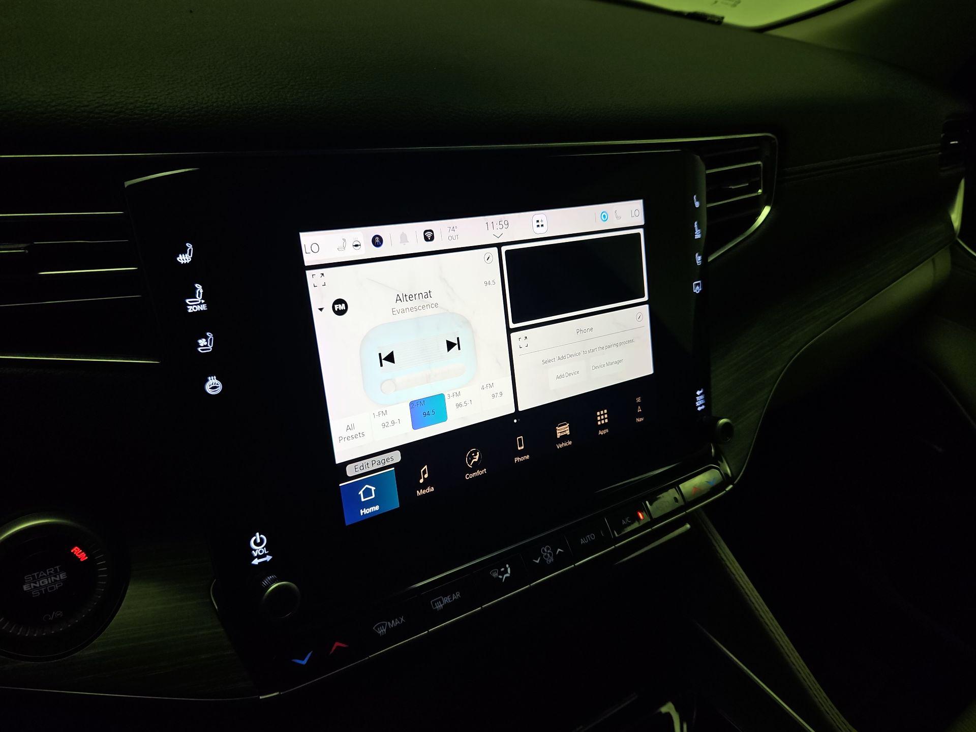 Thumbnail: 2024 Jeep Wagoneer - 14