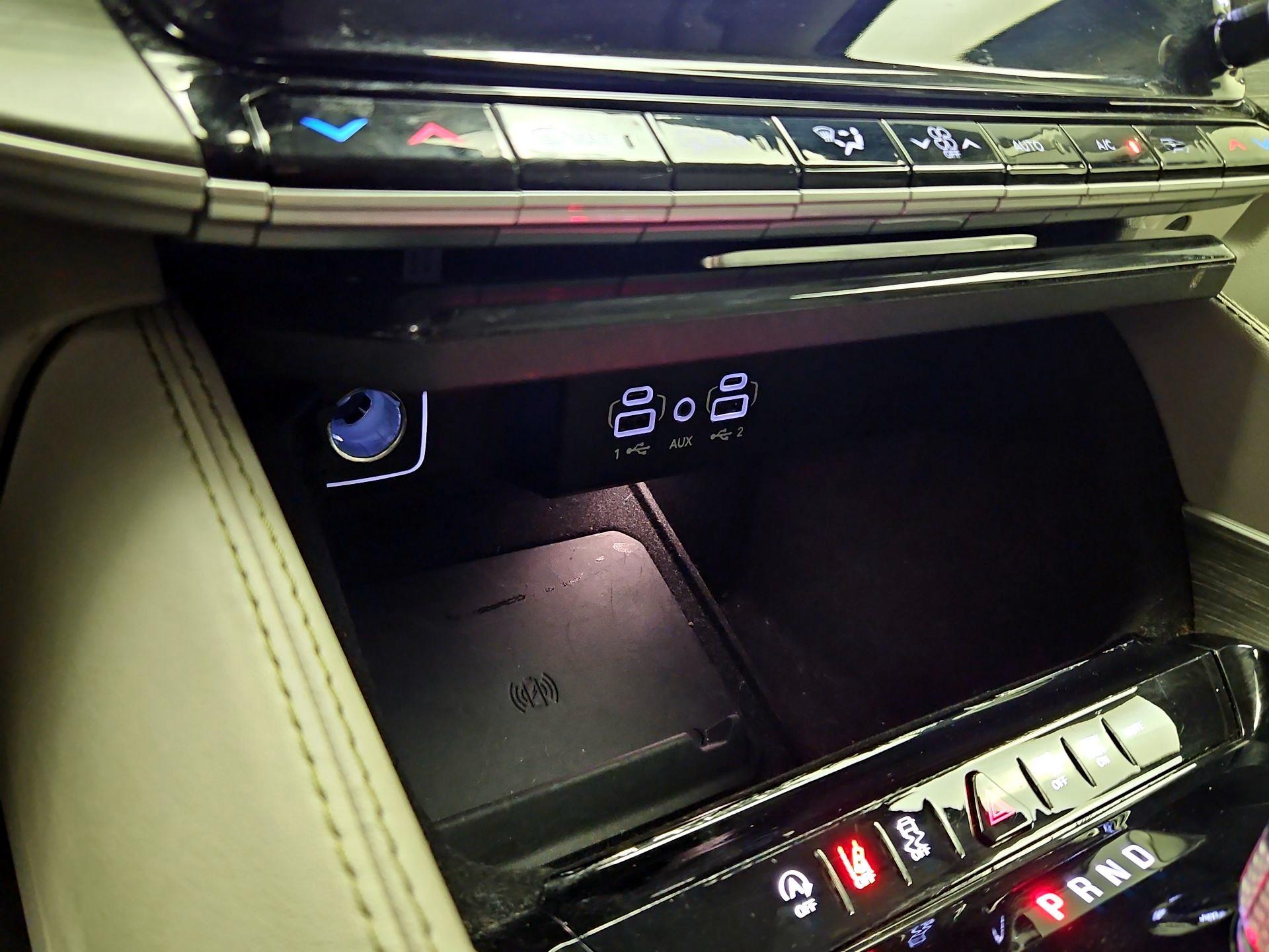 Thumbnail: 2024 Jeep Wagoneer - 19