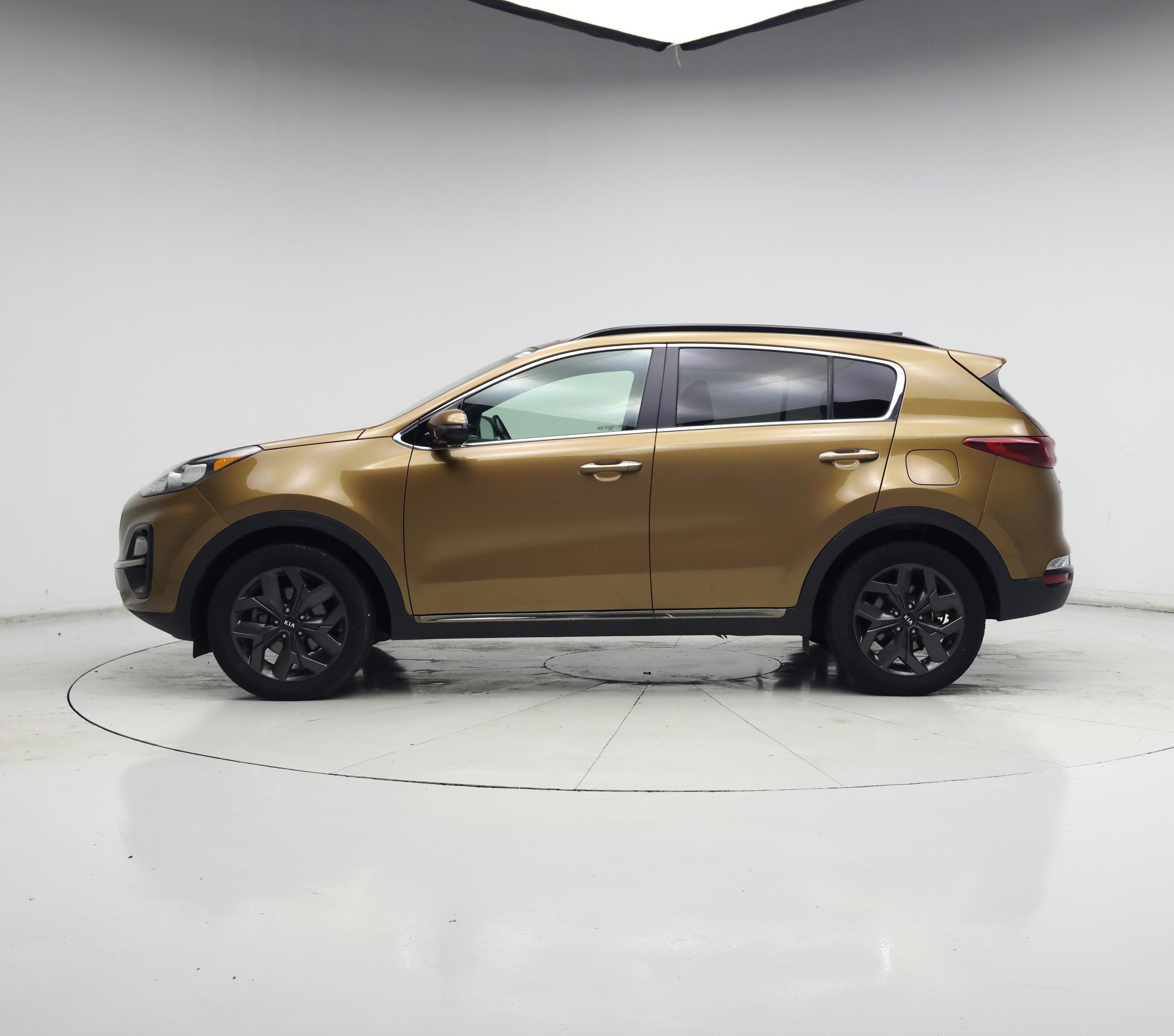 Thumbnail: 2020 Kia Sportage - 3