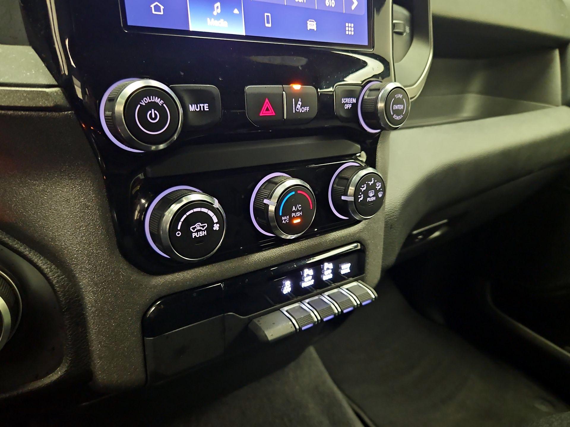 Thumbnail: 2025 RAM 1500 - 16