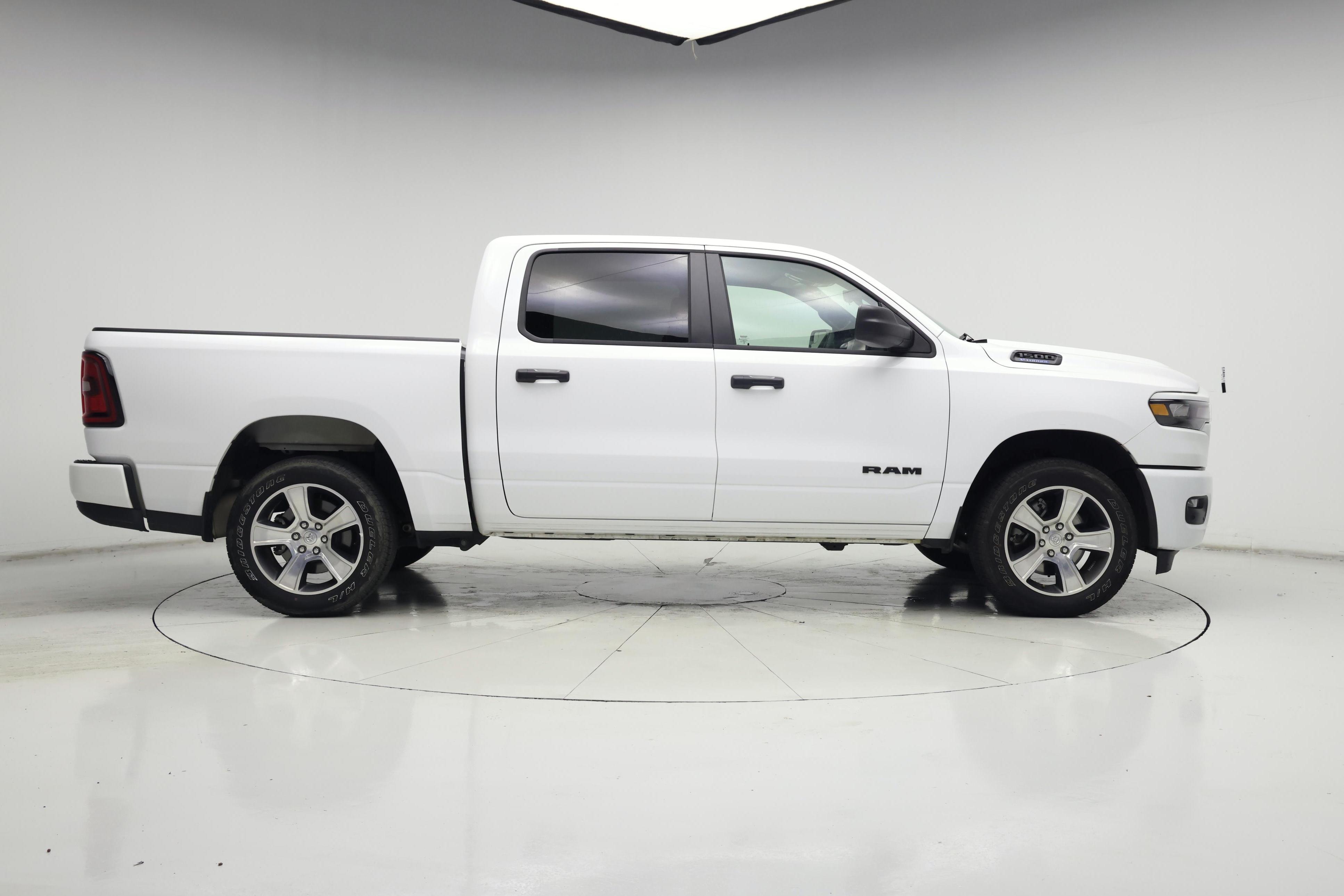 Thumbnail: 2025 RAM 1500 - 7