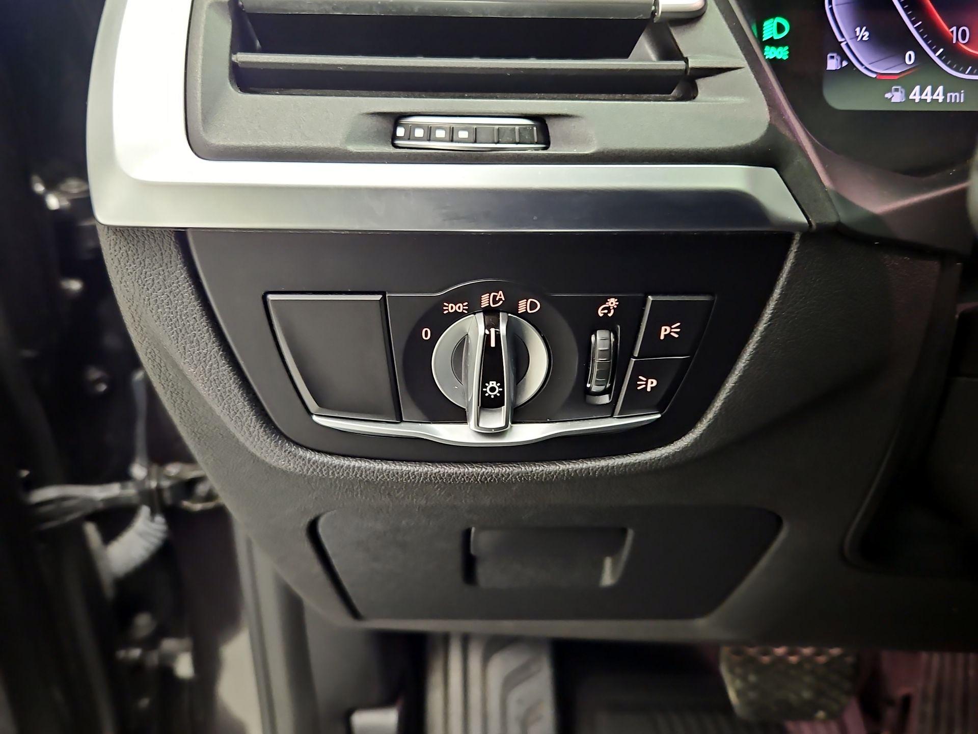 Thumbnail: 2024 BMW X4 - 13