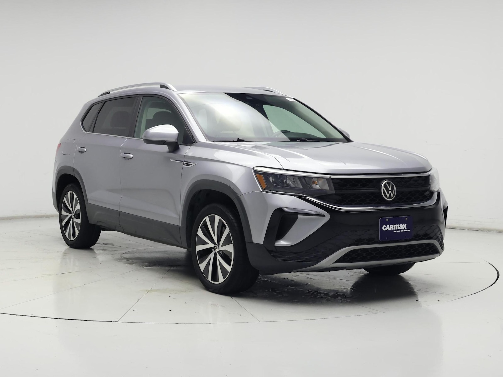 2022 Volkswagen Taos SE - Photo 2