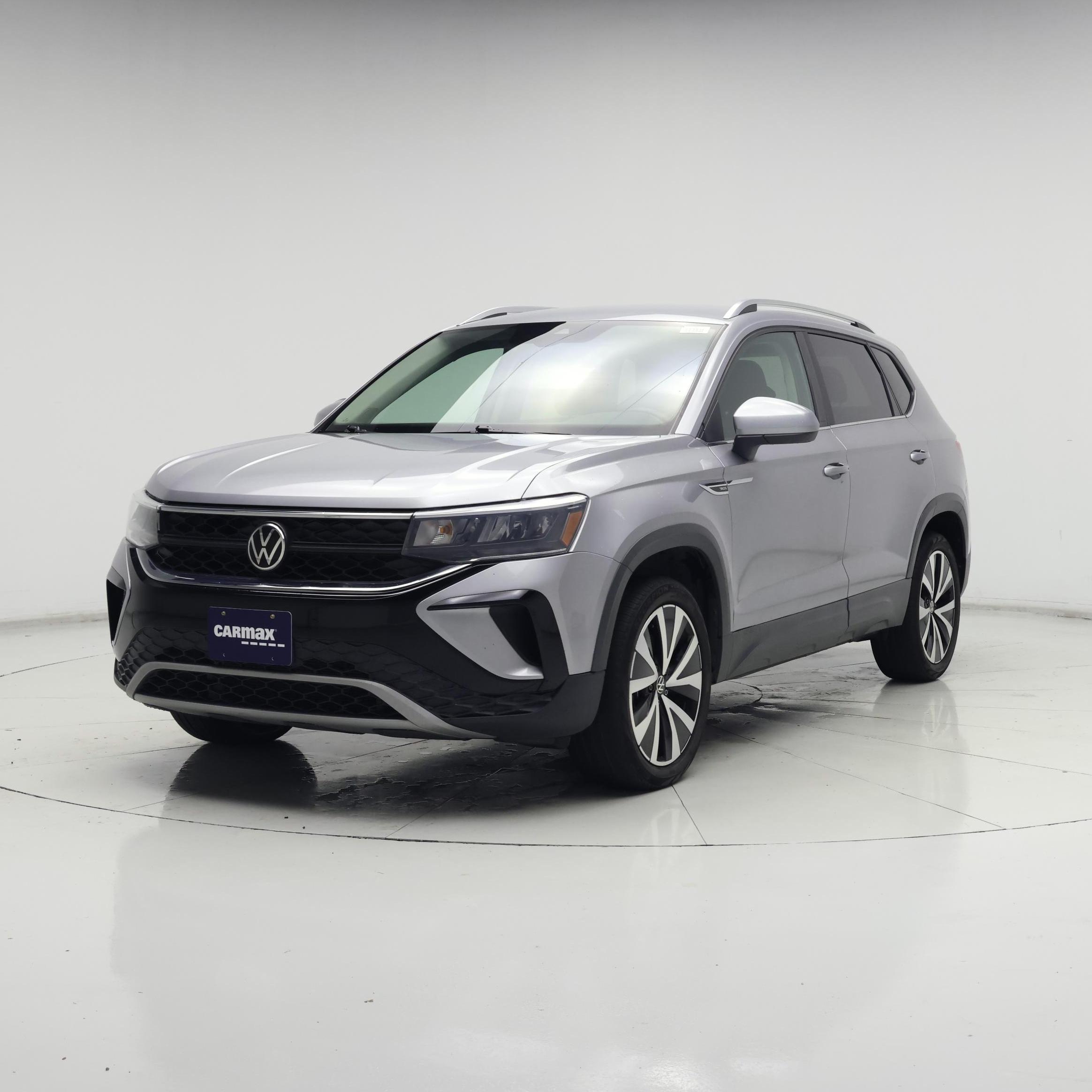 Thumbnail: 2022 Volkswagen Taos - 4