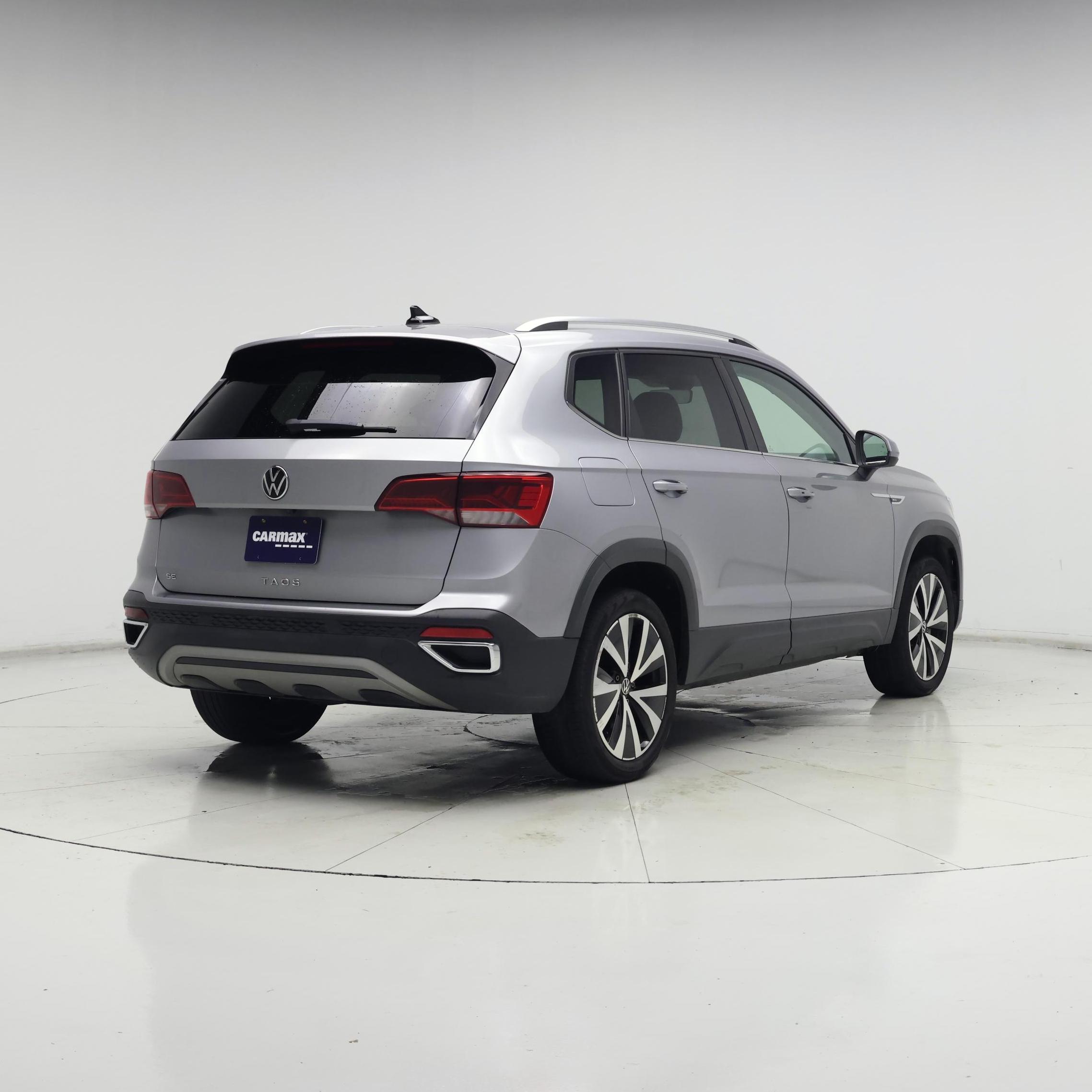 Thumbnail: 2022 Volkswagen Taos - 8