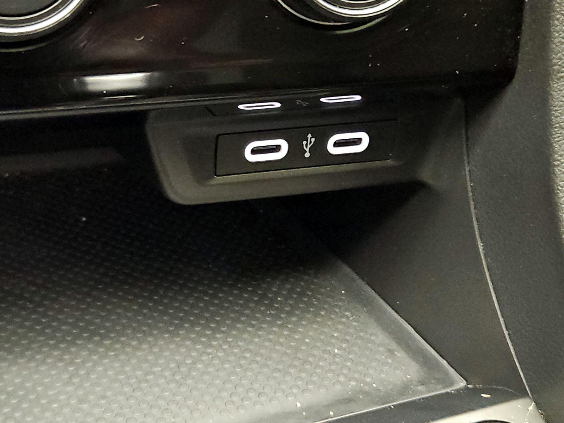 Thumbnail: 2024 Volkswagen Jetta - 18