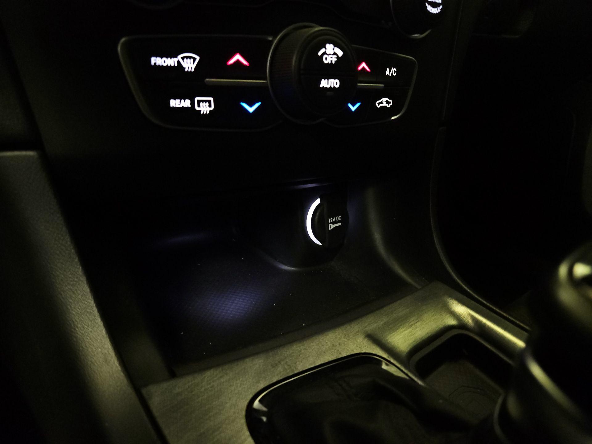 Thumbnail: 2023 Dodge Charger - 18