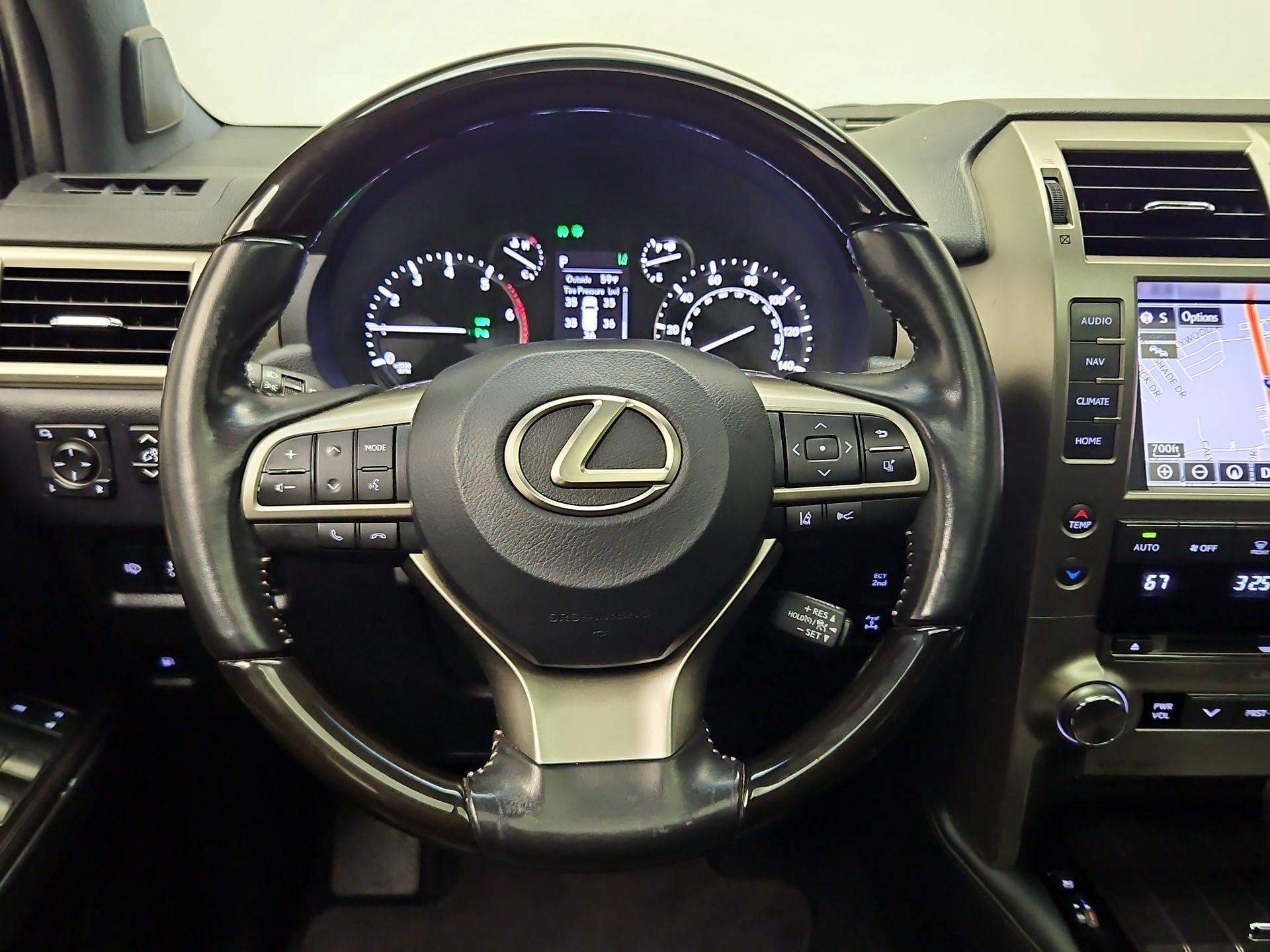 Thumbnail: 2021 Lexus GX - 10