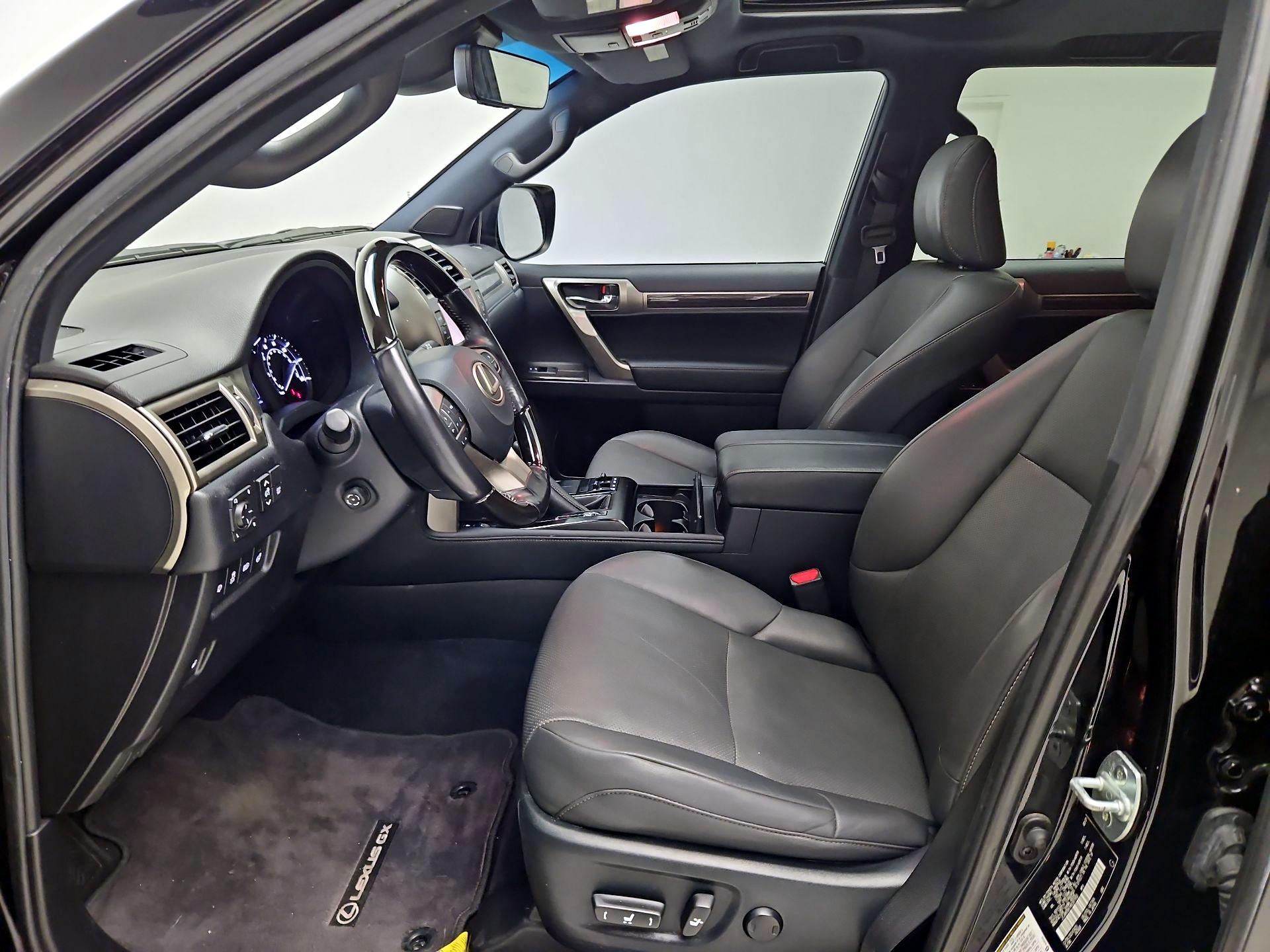 Thumbnail: 2021 Lexus GX - 11