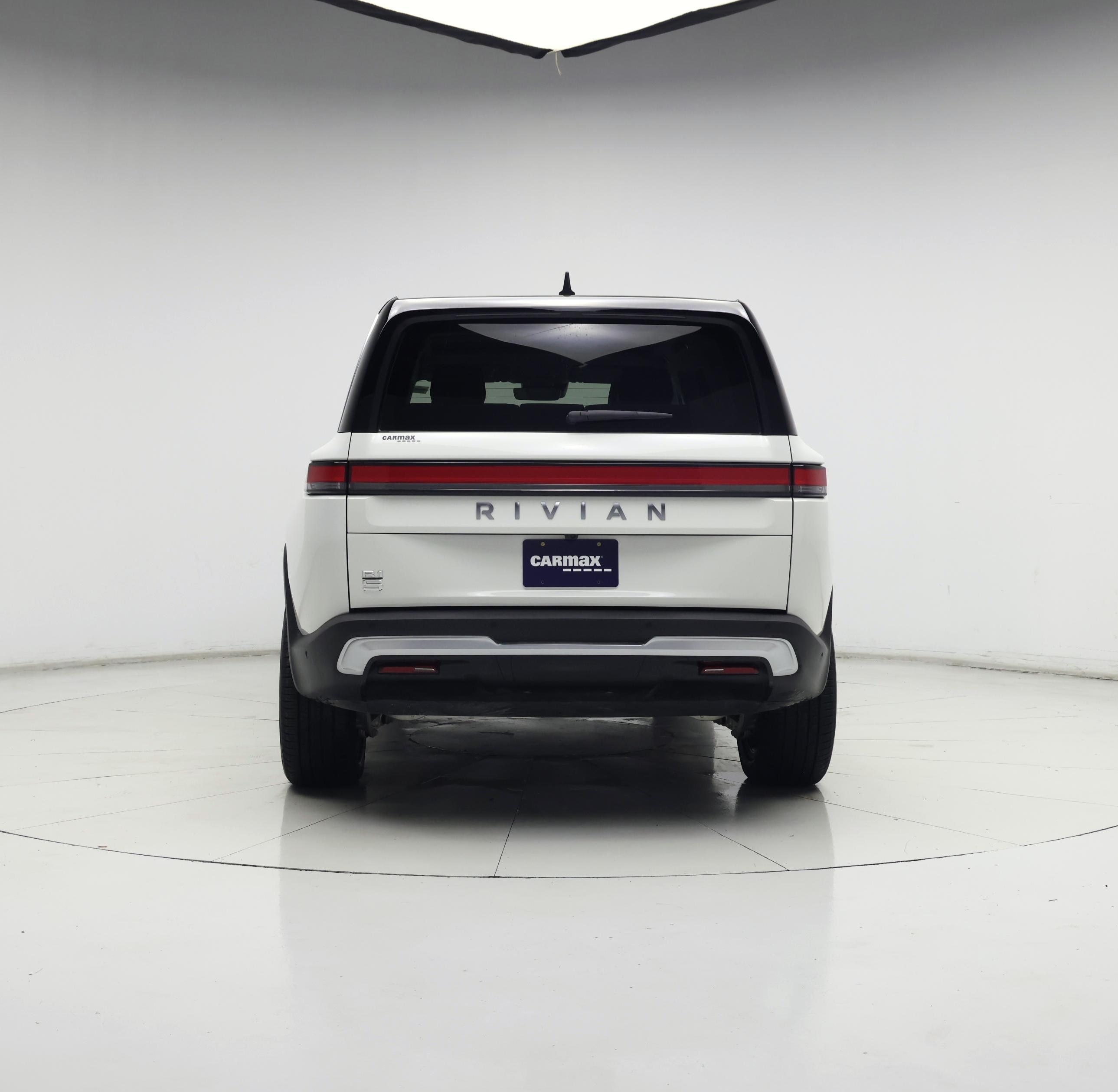 Thumbnail: 2024 Rivian R1S - 6