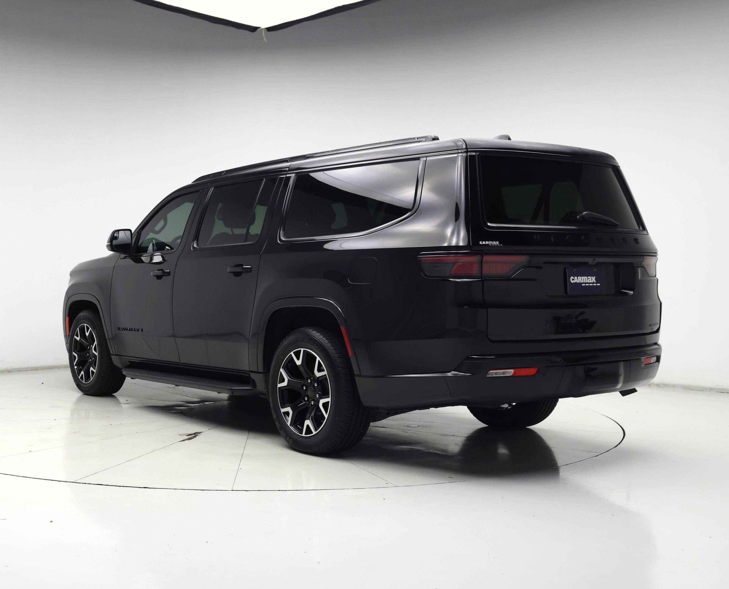 Thumbnail: 2024 Jeep Wagoneer - 2