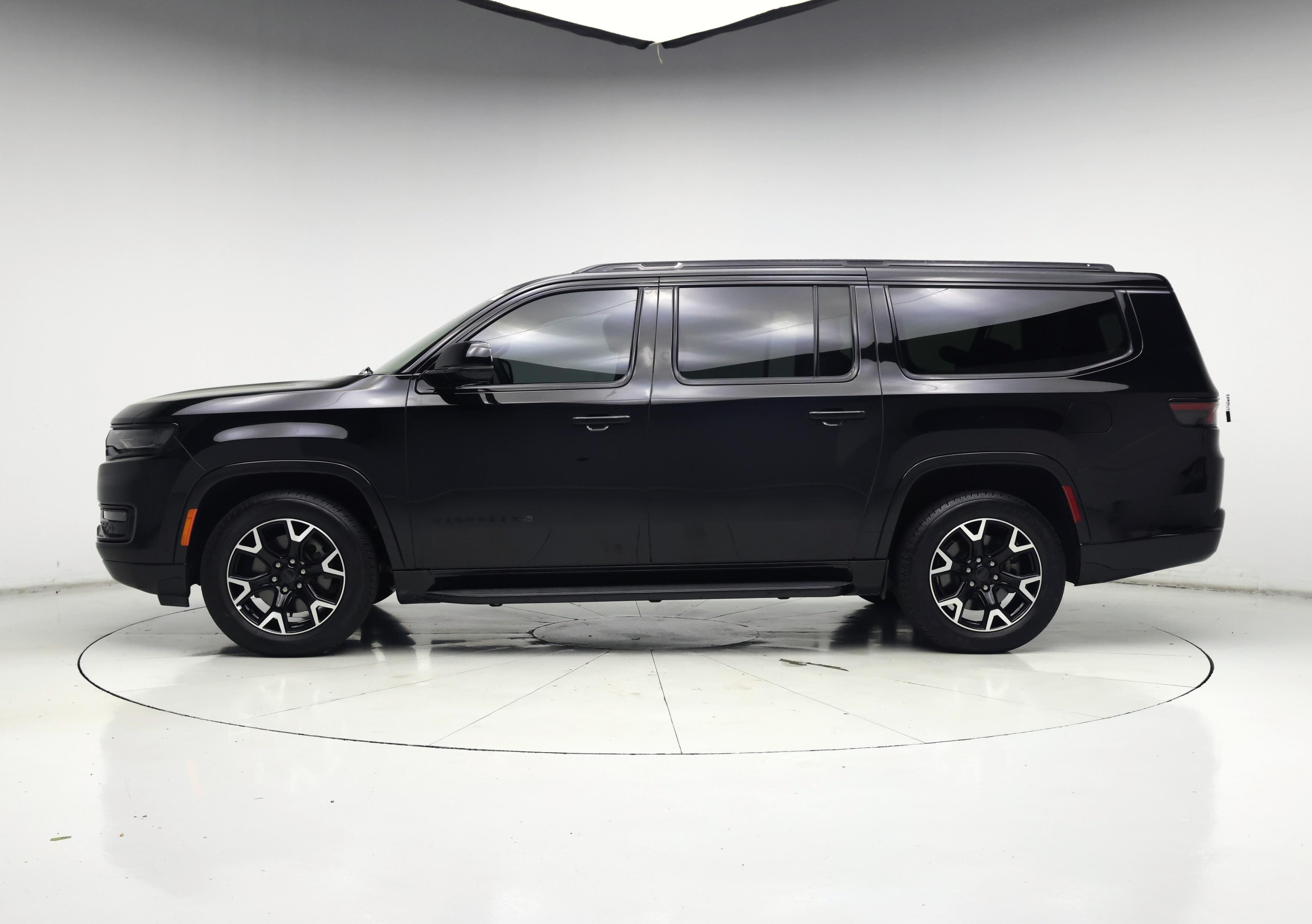 Thumbnail: 2024 Jeep Wagoneer - 3