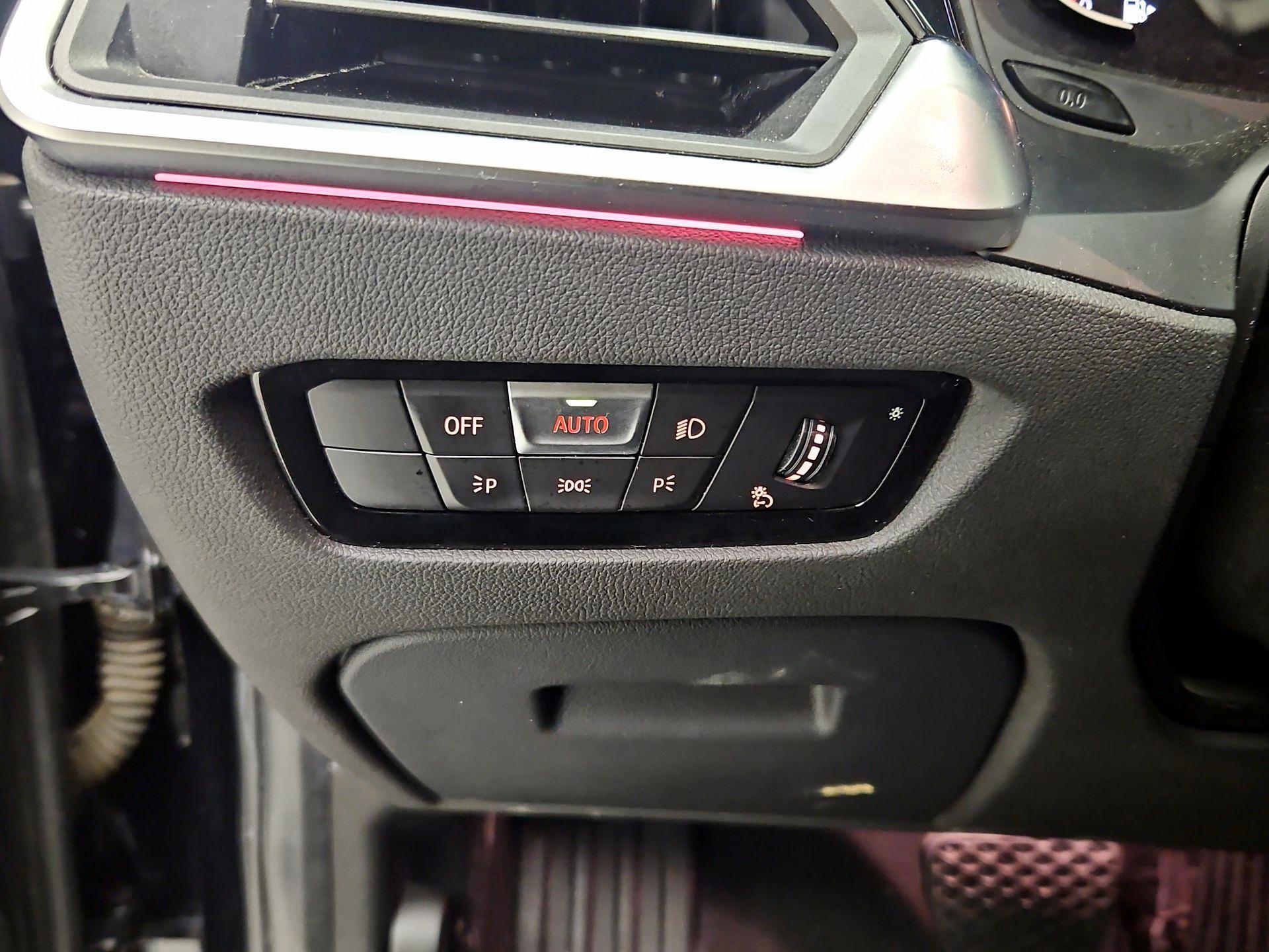 Thumbnail: 2020 BMW 3 Series - 13