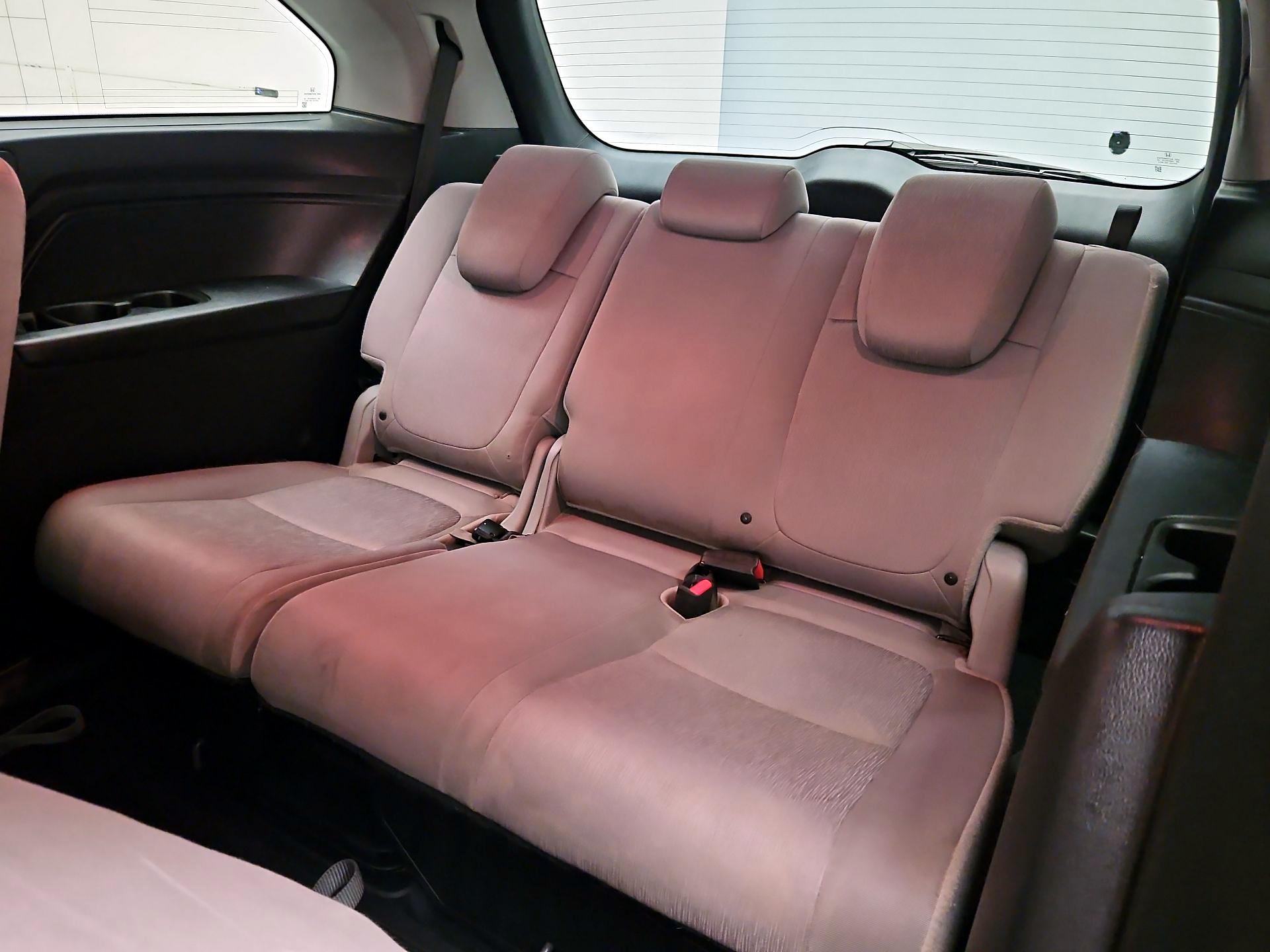 Thumbnail: 2019 Honda Odyssey - 20