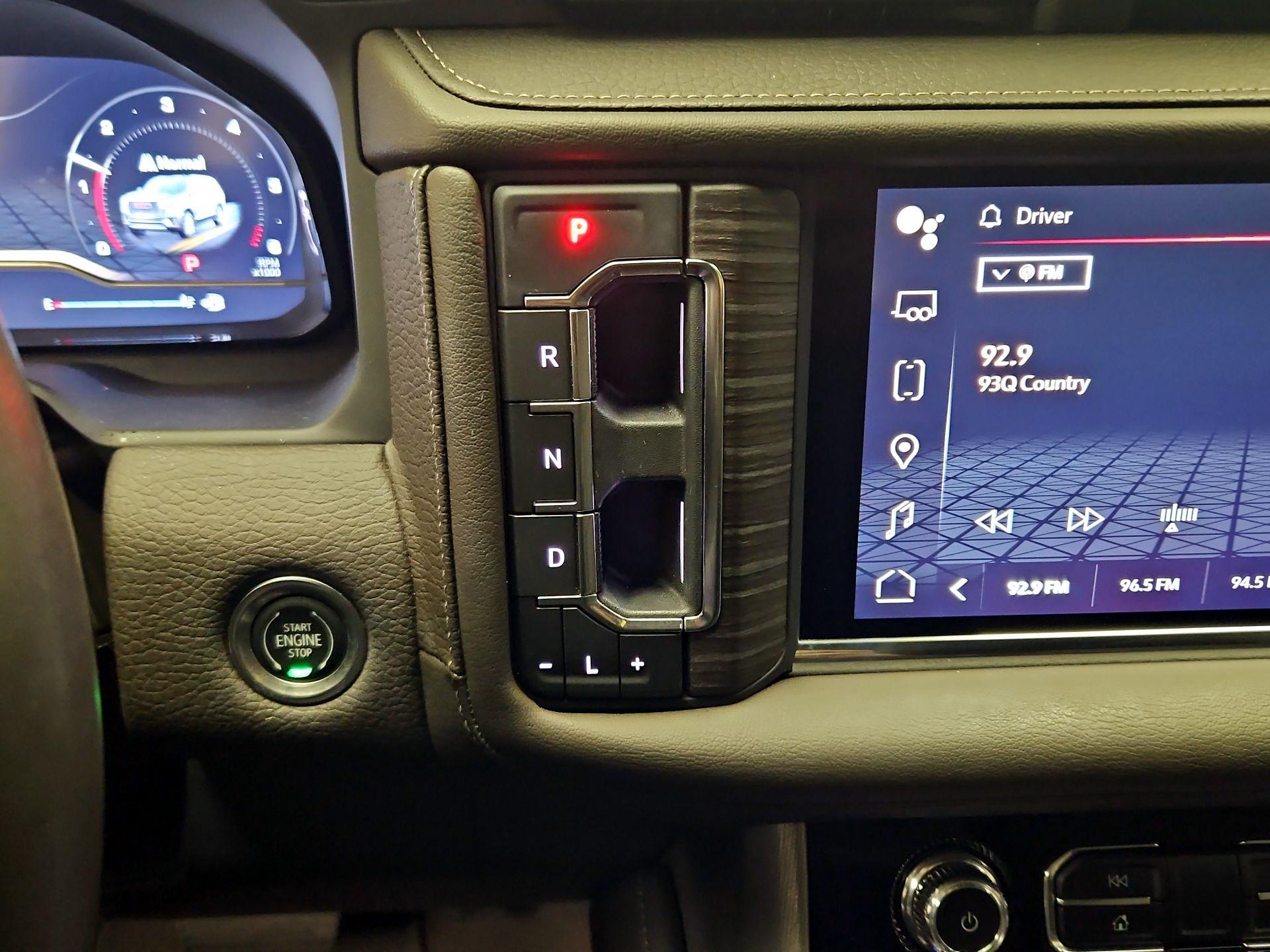 Thumbnail: 2023 GMC Yukon - 18