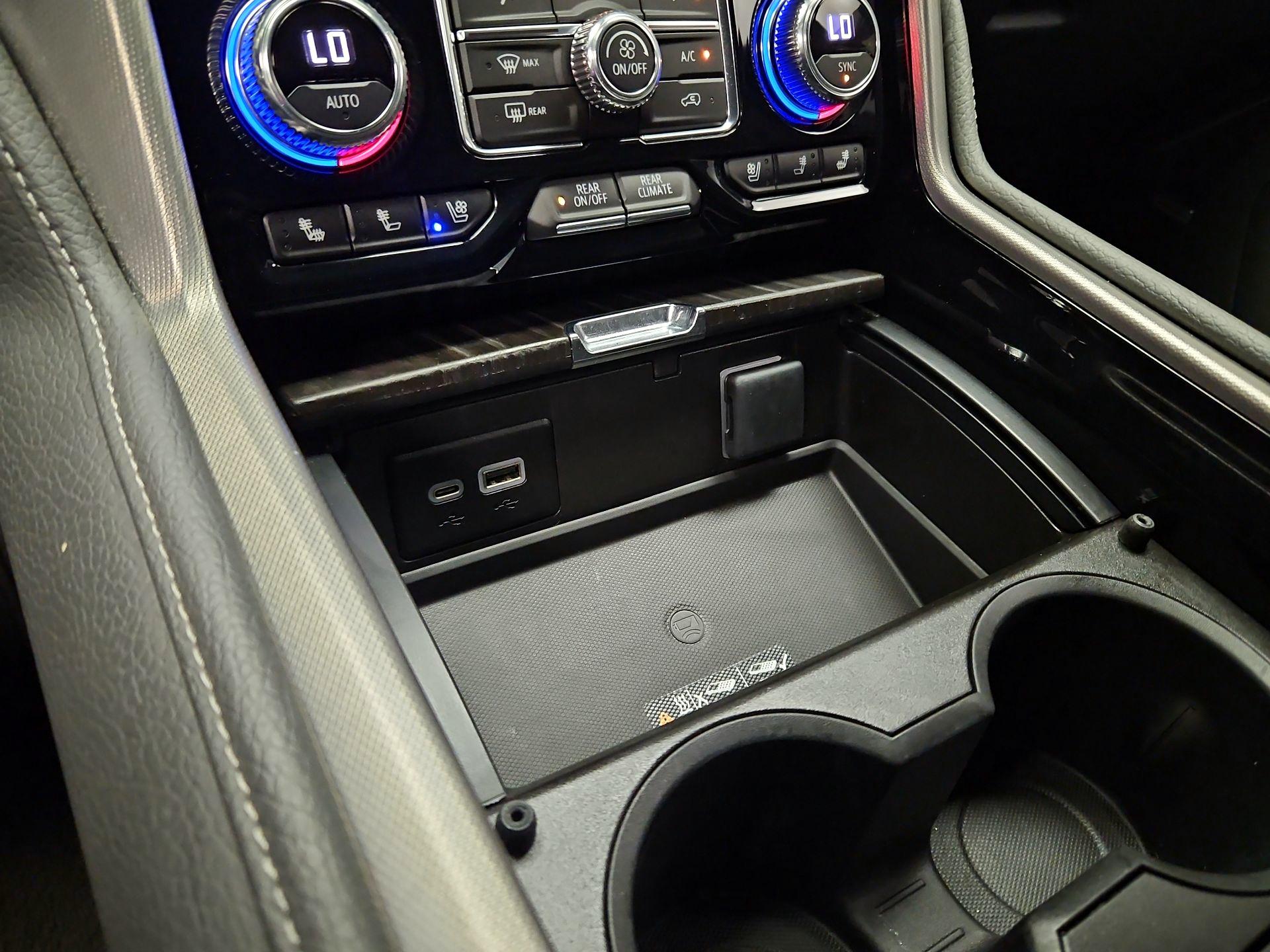 Thumbnail: 2023 GMC Yukon - 19